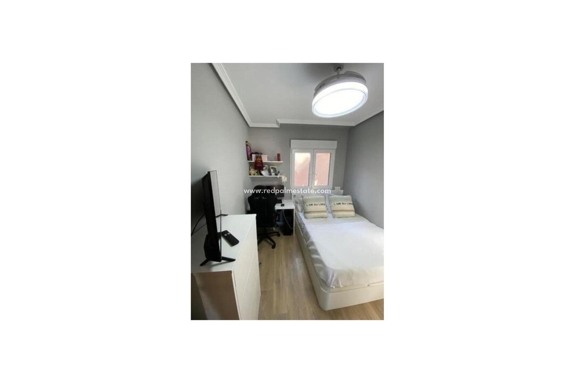 Reventa - Casa Adosada -
Santa Pola - Eroski