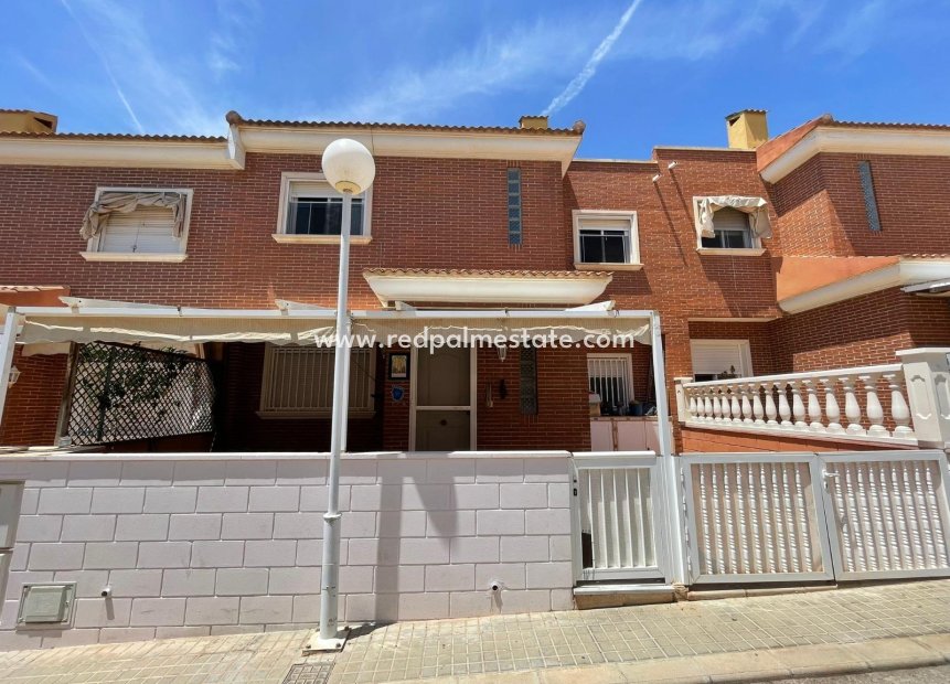 Reventa - Casa Adosada -
Santa Pola - Eroski