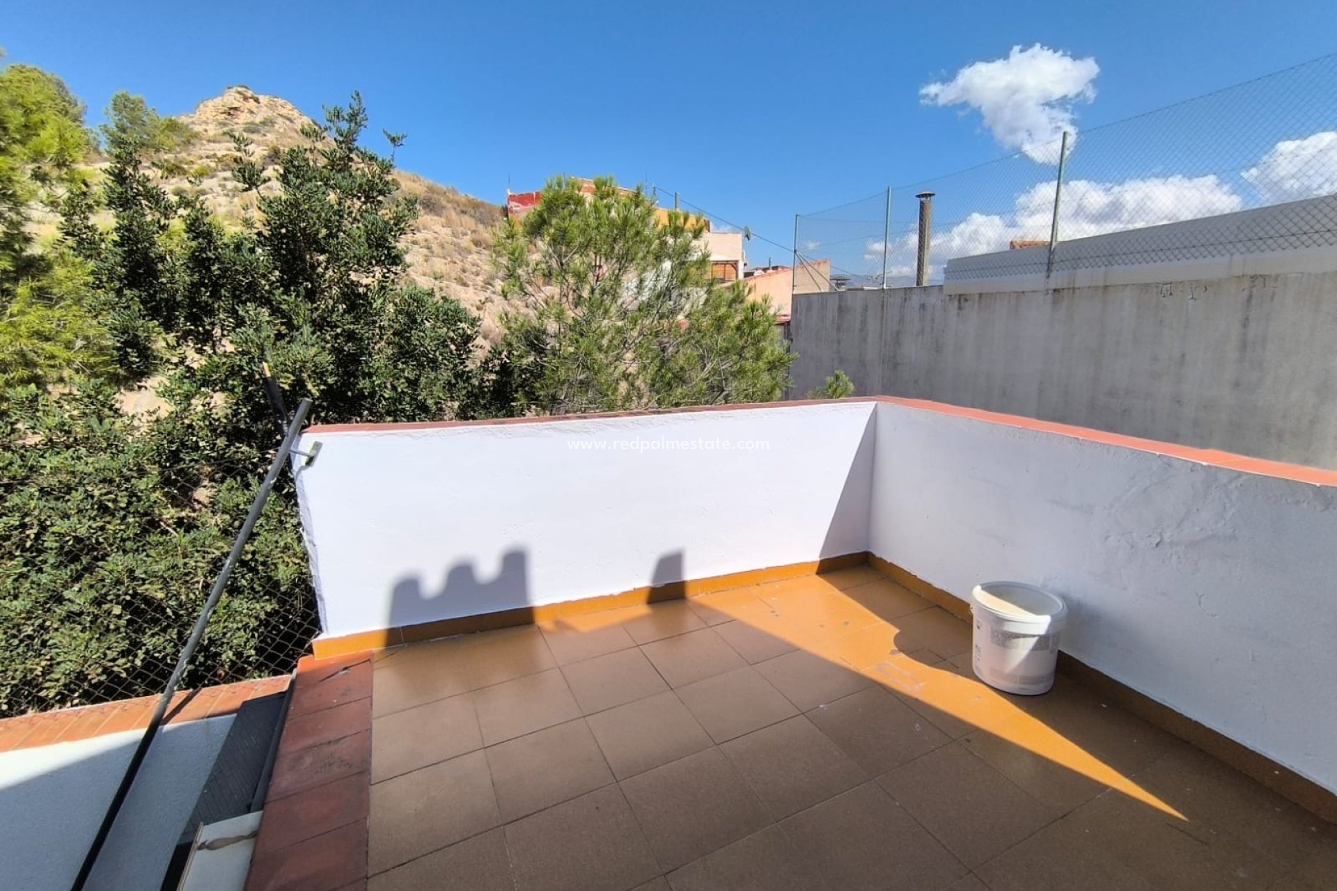 Reventa - Casa Adosada -
Sax - Inland