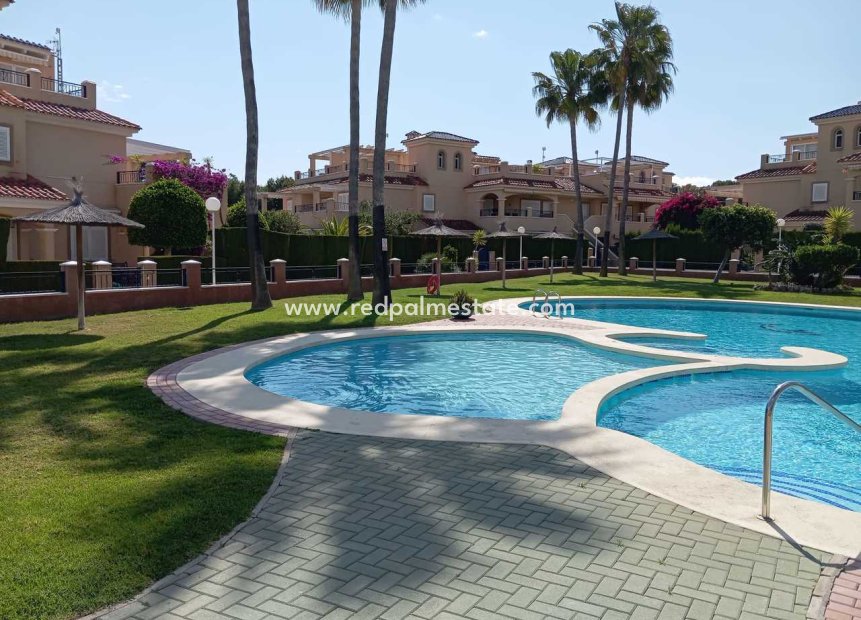Reventa - Casa Adosada -
Torre de la Horadada - Mil Palmeras
