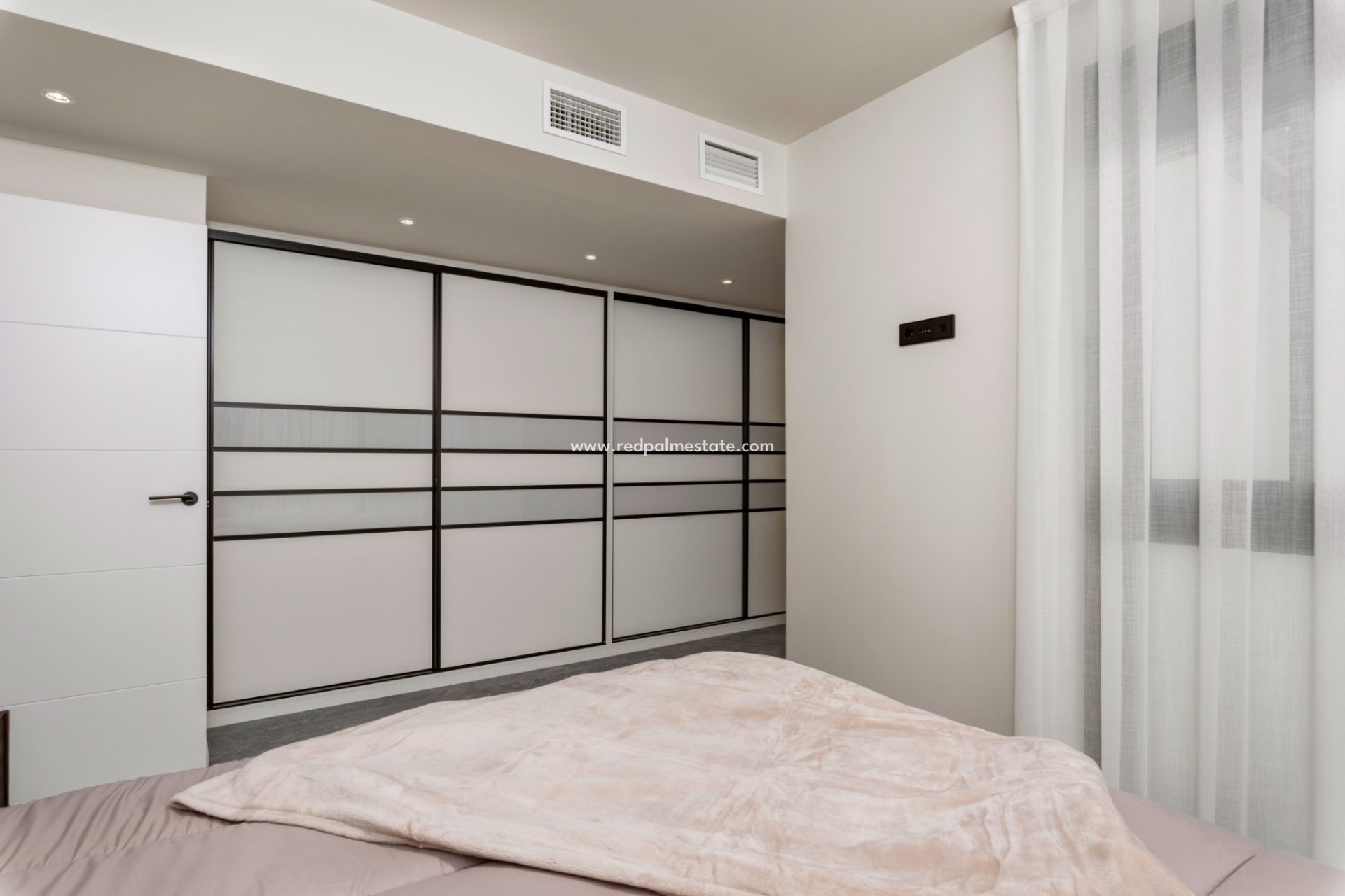 Reventa - Casa Adosada -
Torre de la Horadada