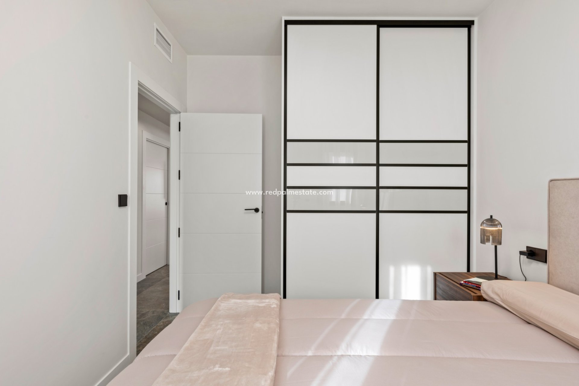 Reventa - Casa Adosada -
Torre de la Horadada