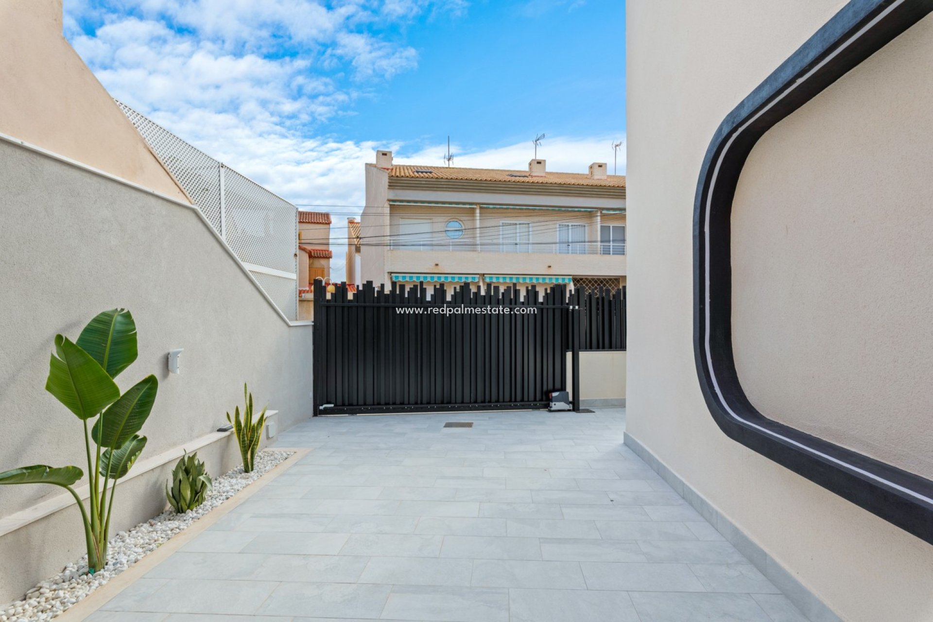 Reventa - Casa Adosada -
Torre de la Horadada