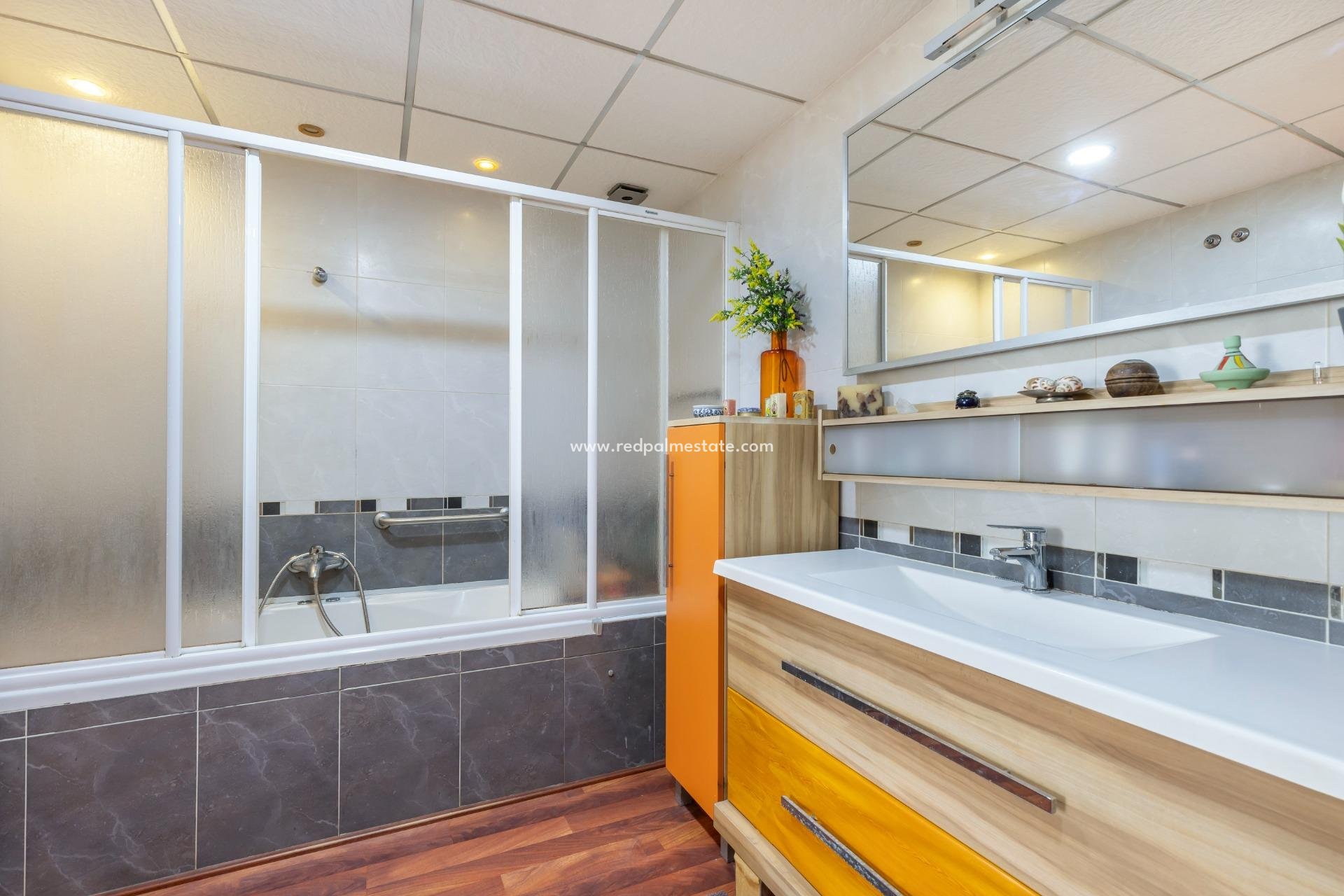 Reventa - Casa Adosada -
Torrevieja - Aguas Nueva