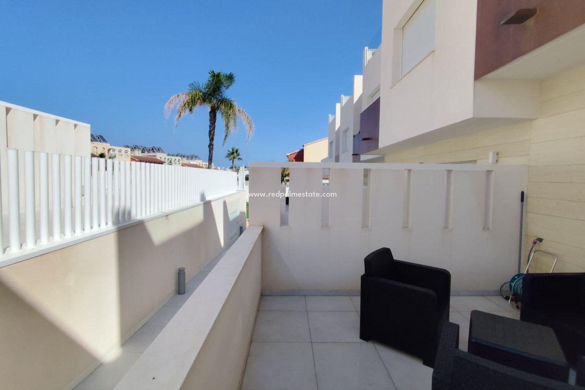 Reventa - Casa Adosada -
Torrevieja - Aguas Nueva