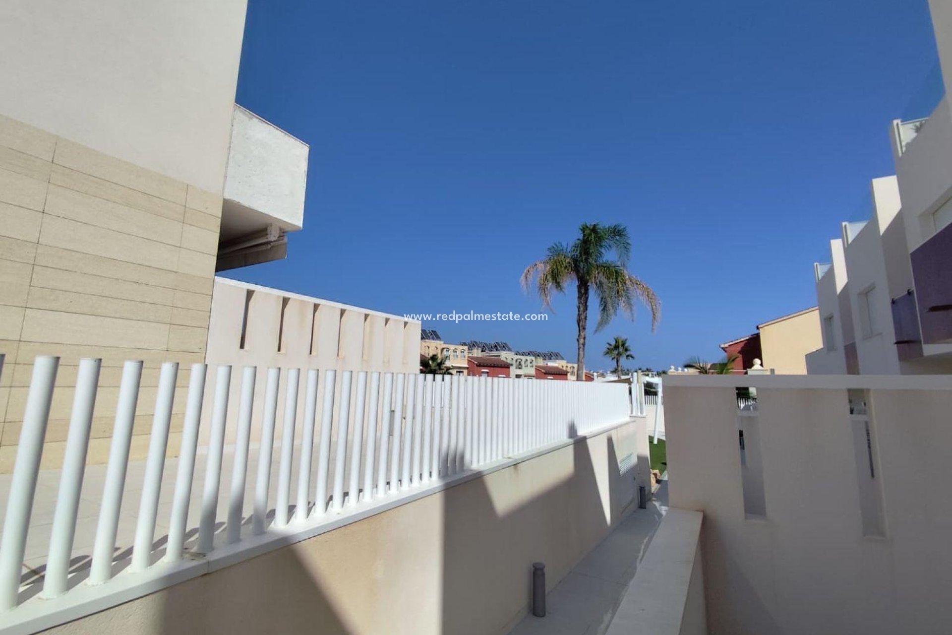 Reventa - Casa Adosada -
Torrevieja - Aguas Nueva
