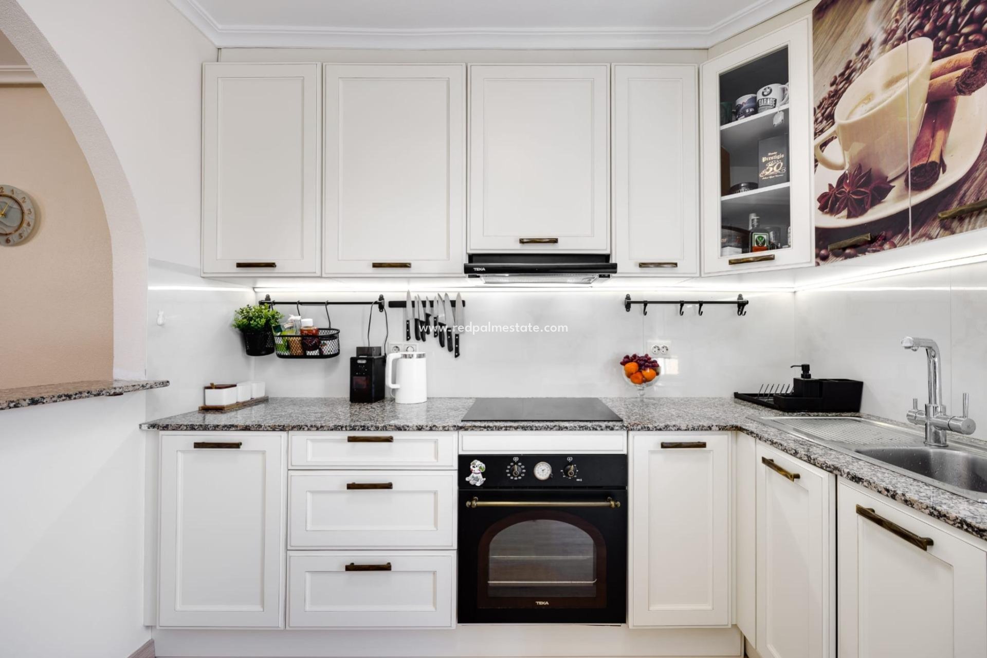 Reventa - Casa Adosada -
Torrevieja - Aguas Nueva