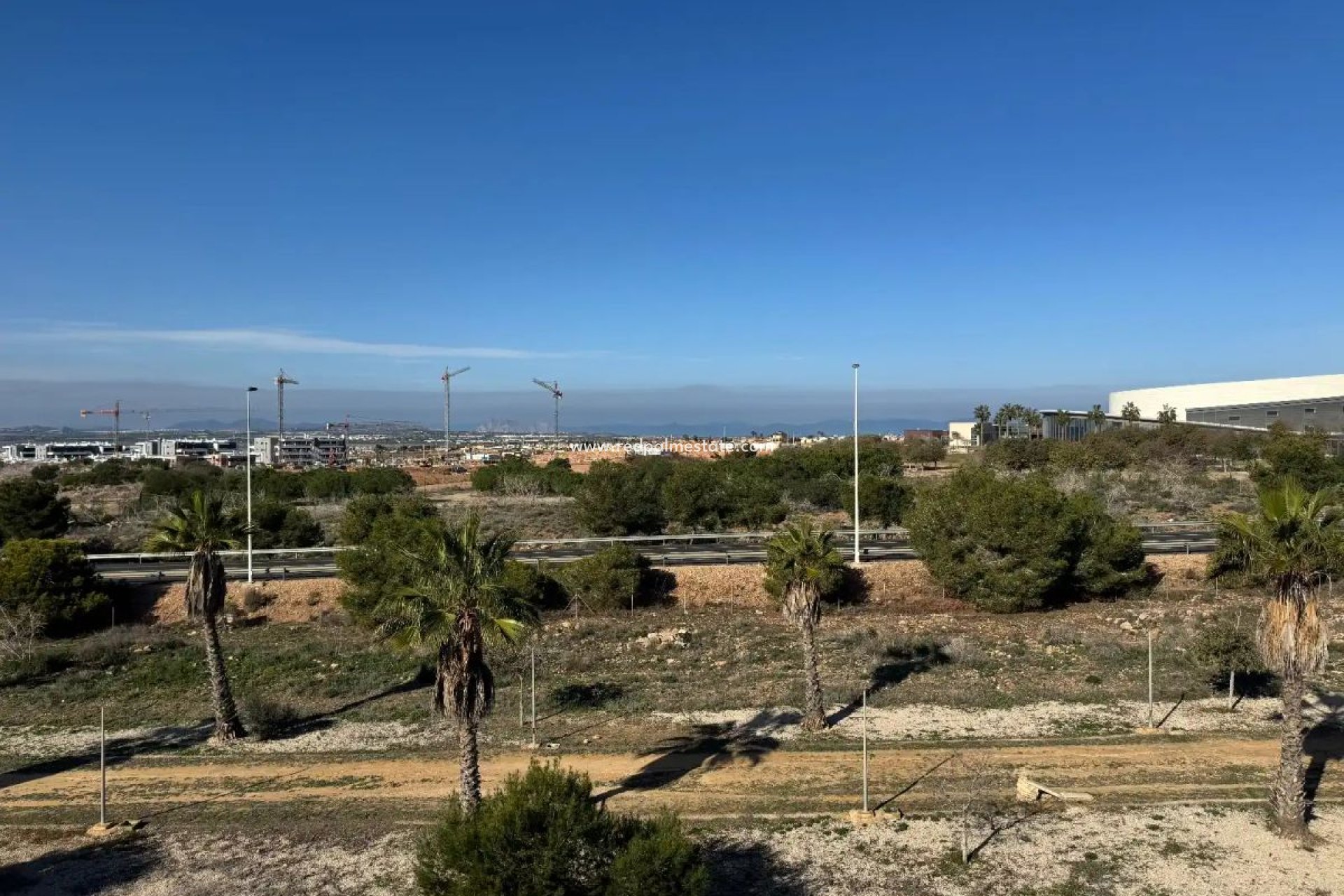 Reventa - Casa Adosada -
Torrevieja - Aguas Nuevas