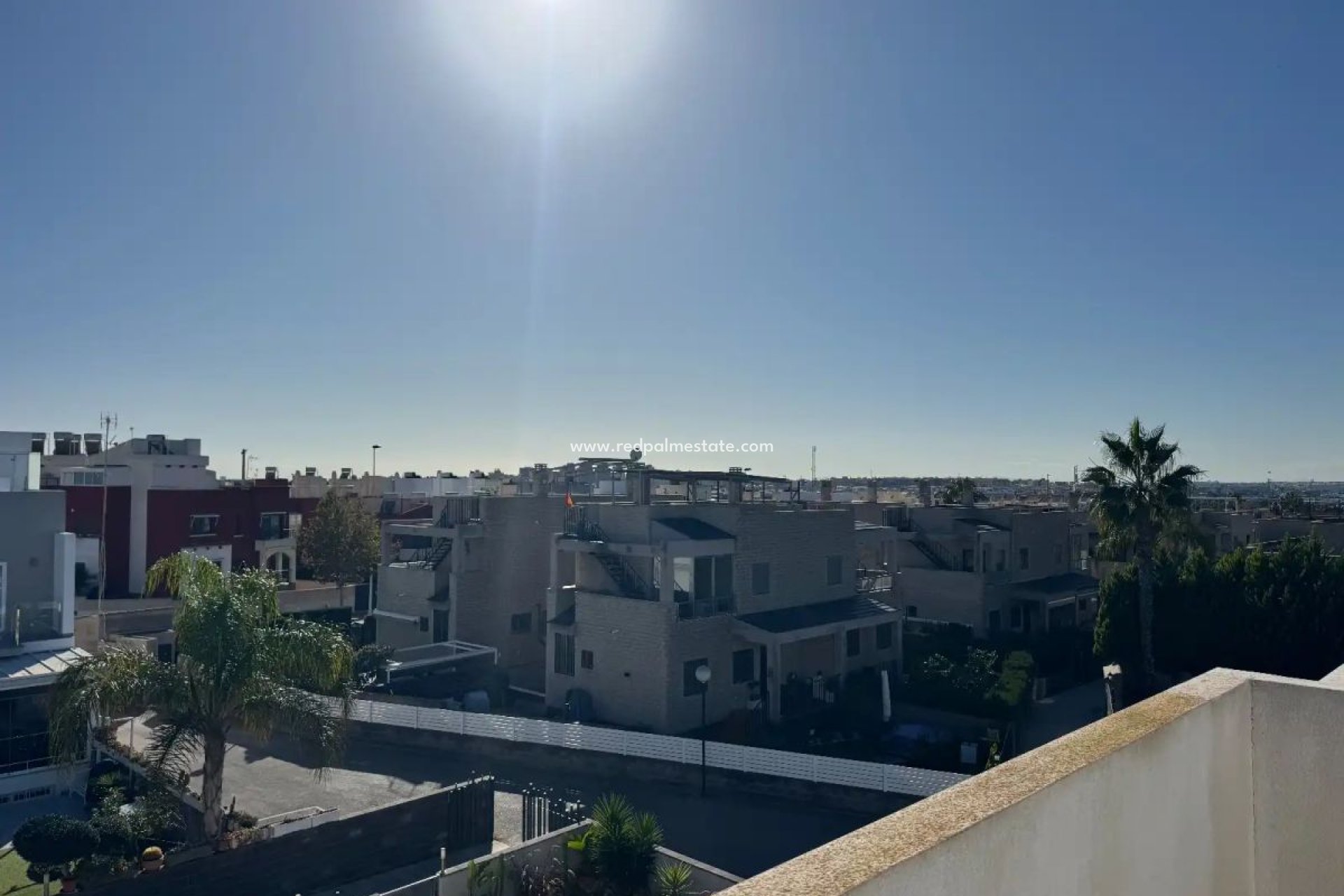 Reventa - Casa Adosada -
Torrevieja - Aguas Nuevas