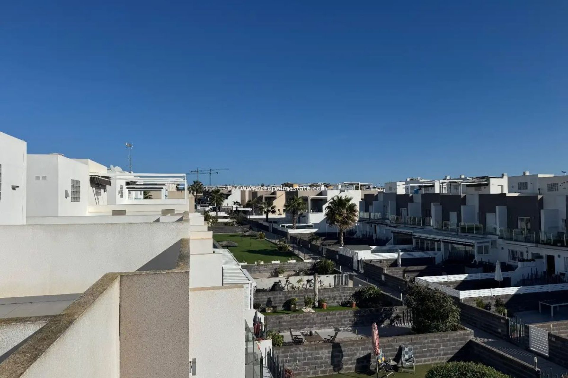 Reventa - Casa Adosada -
Torrevieja - Aguas Nuevas