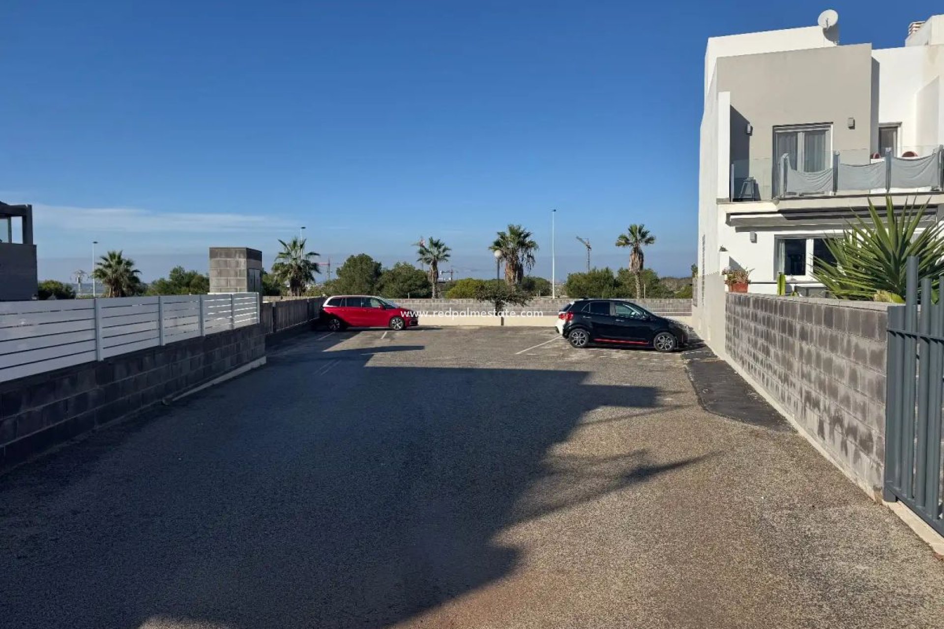 Reventa - Casa Adosada -
Torrevieja - Aguas Nuevas