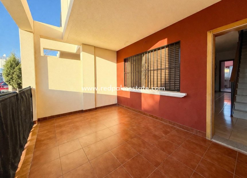 Reventa - Casa Adosada -
Torrevieja - Aguas Nuevas