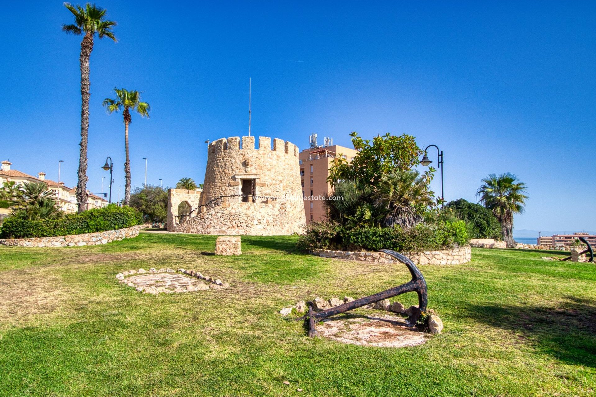 Reventa - Casa Adosada -
Torrevieja - Aguas Nuevas