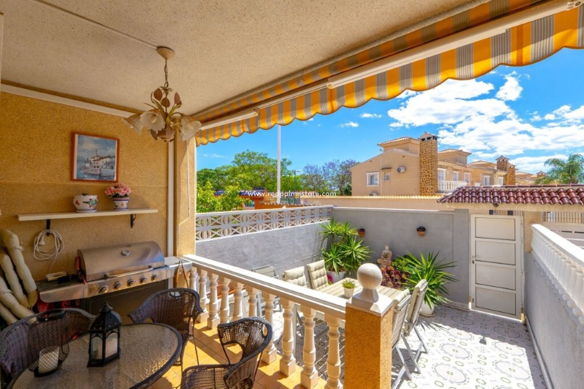 Reventa - Casa Adosada -
Torrevieja - Aguas Nuevas