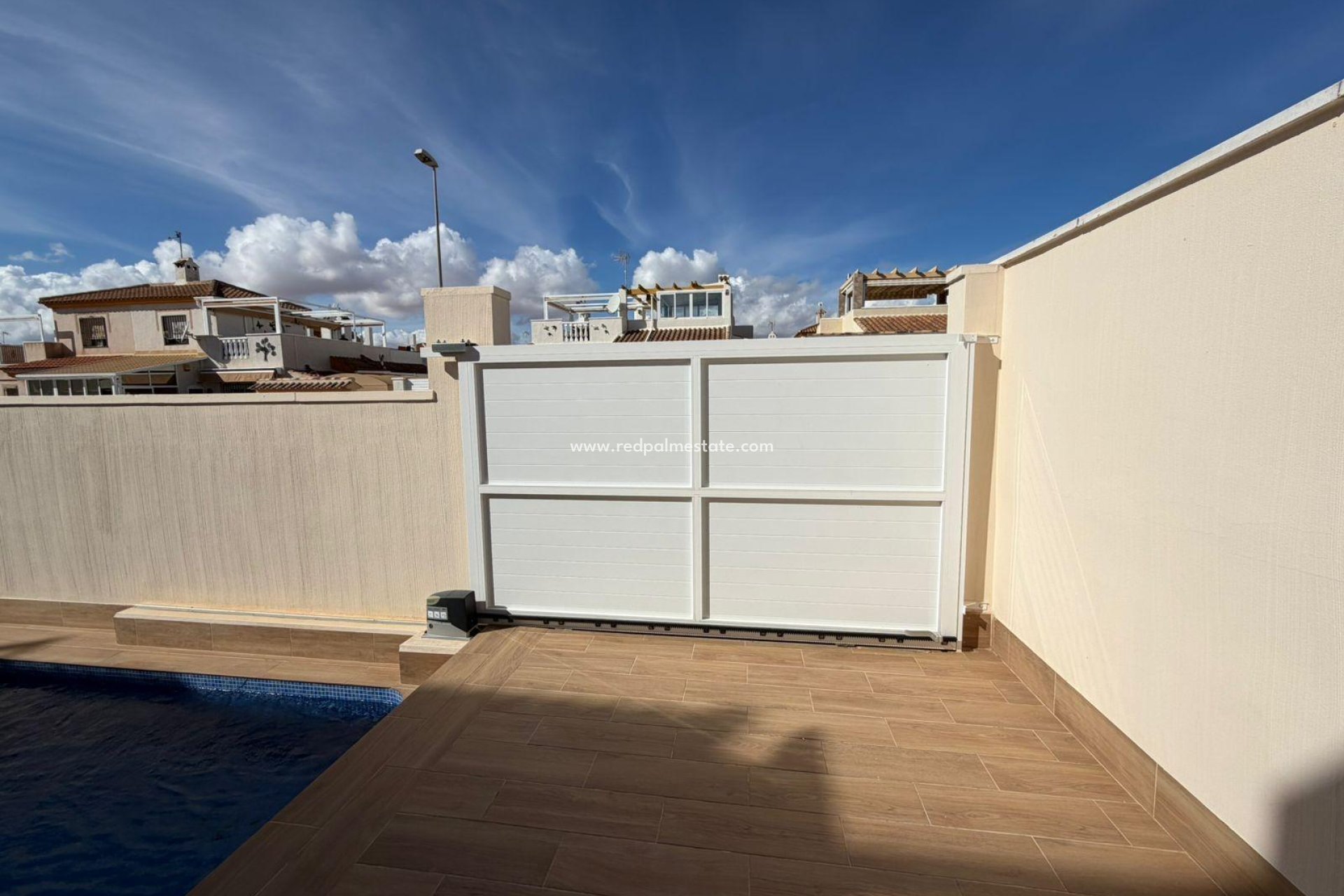 Reventa - Casa Adosada -
Torrevieja - Cabo cervera