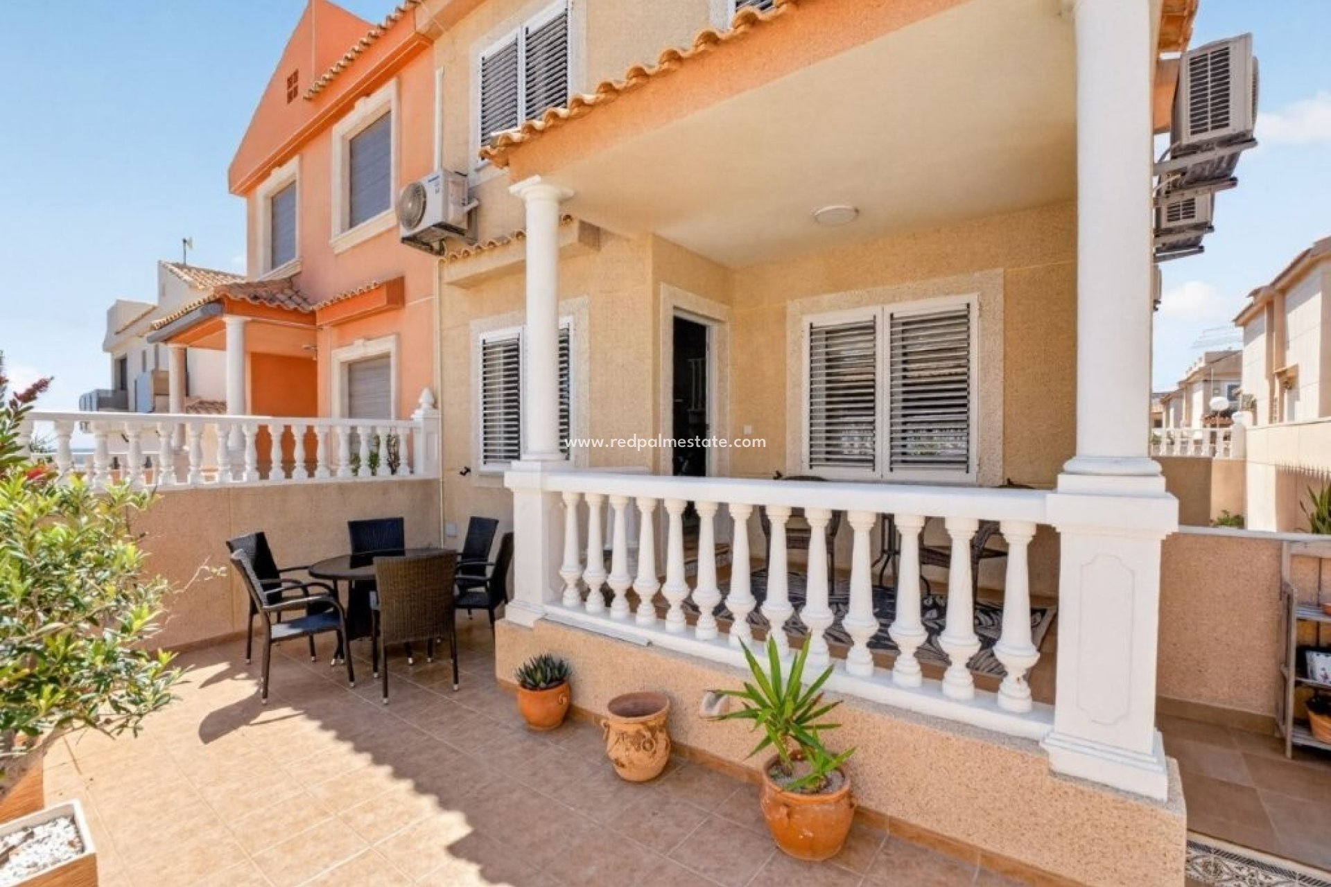 Reventa - Casa Adosada -
Torrevieja - Cabo cervera