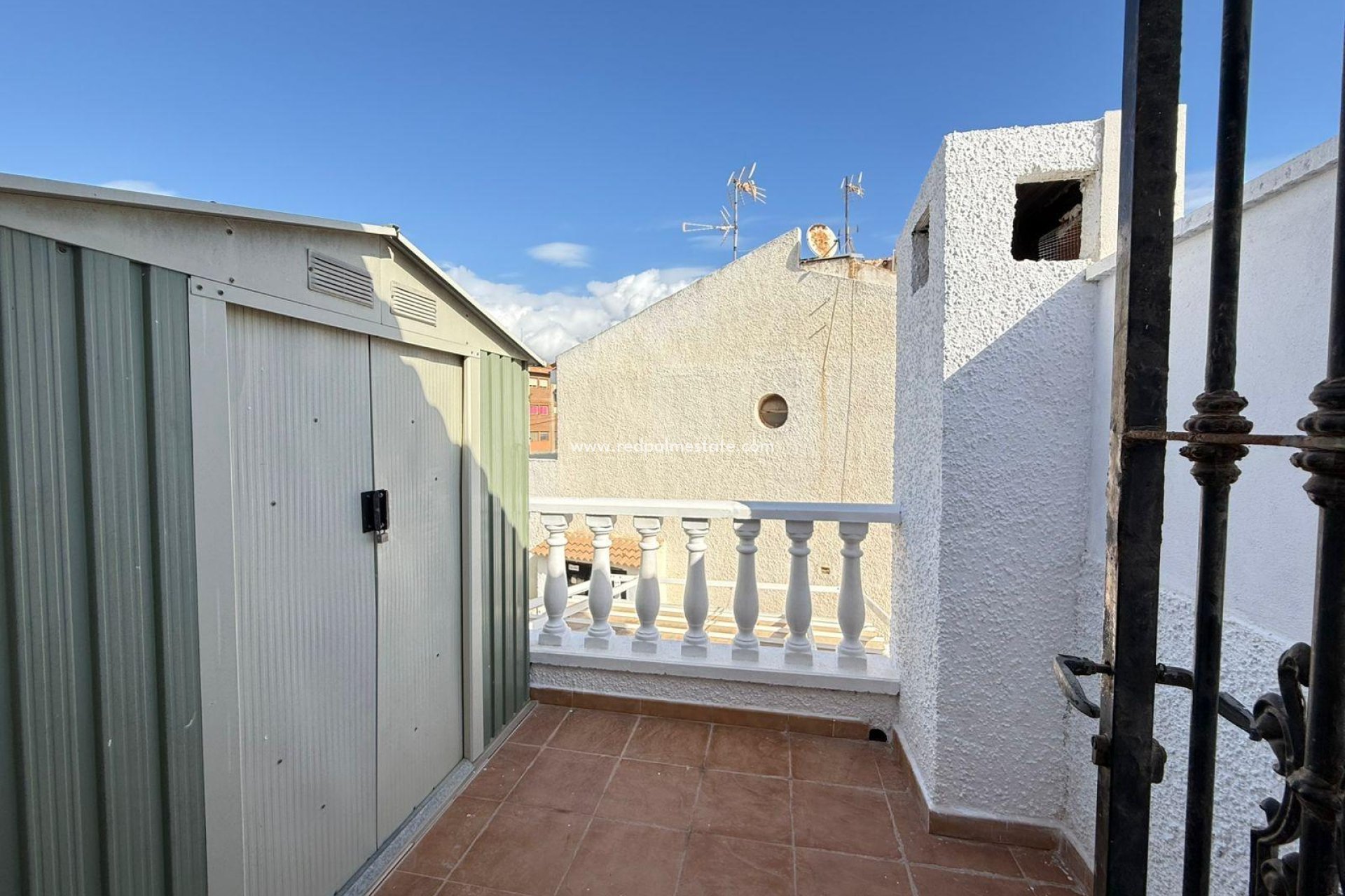 Reventa - Casa Adosada -
Torrevieja - Calas blanca