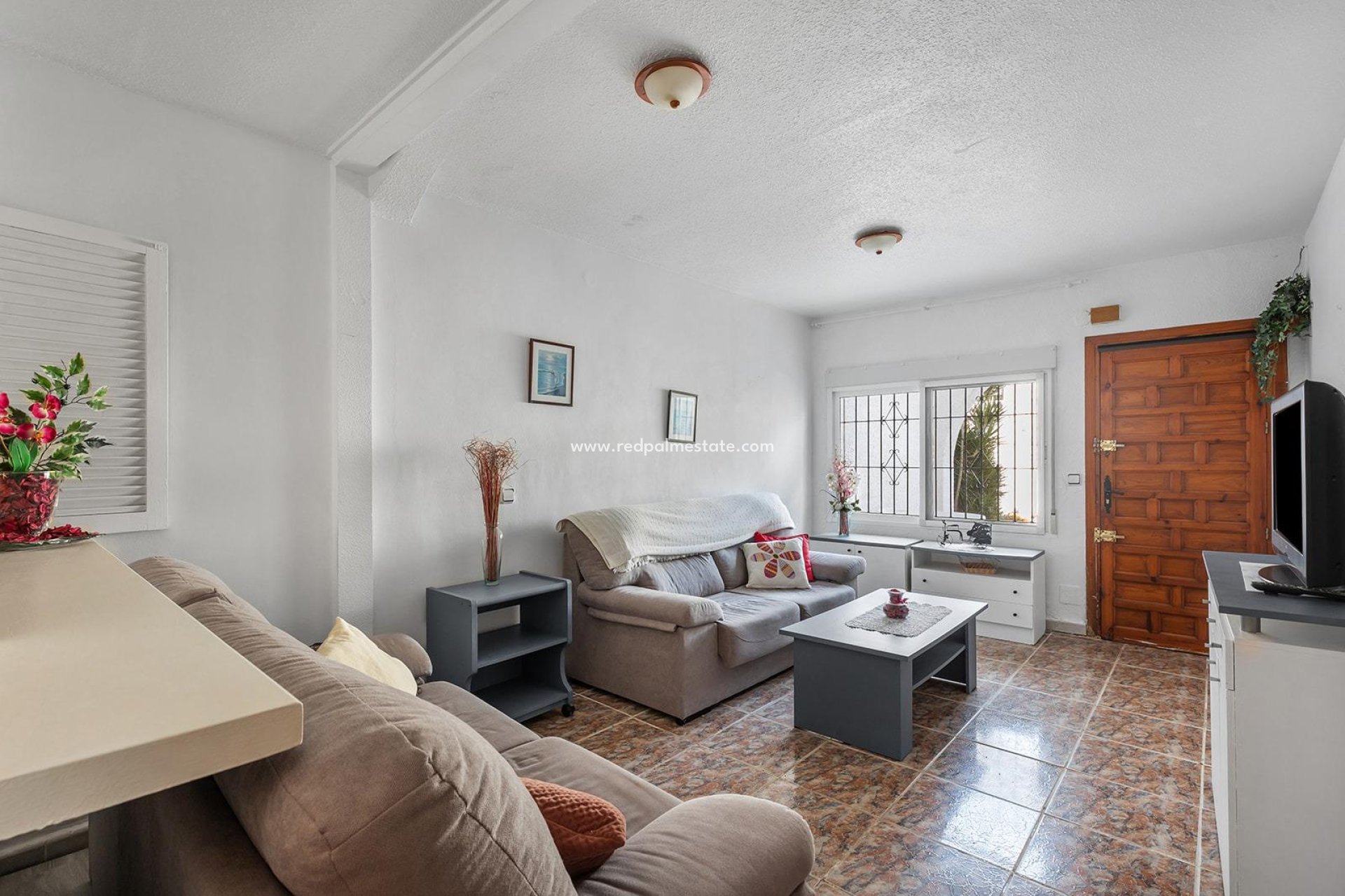 Reventa - Casa Adosada -
Torrevieja - Calas blanca