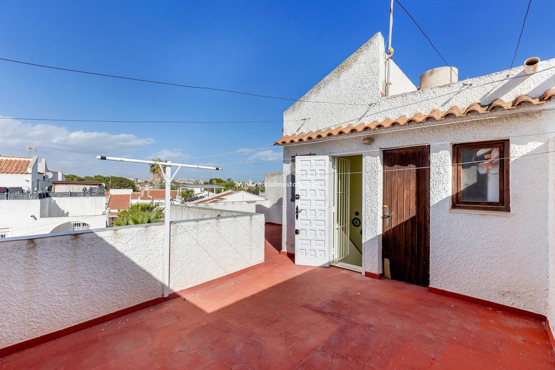 Reventa - Casa Adosada -
Torrevieja - Calas blanca