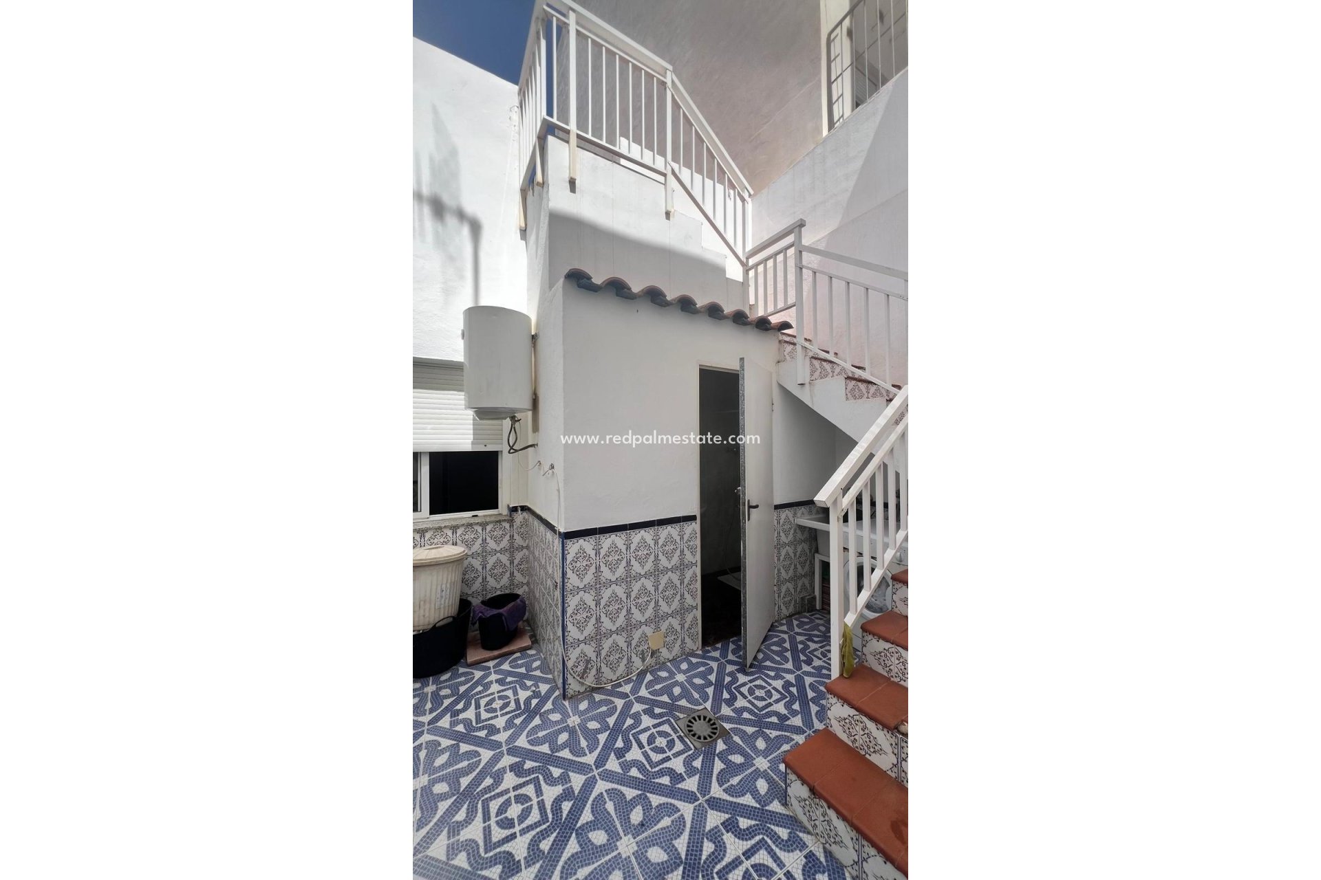 Reventa - Casa Adosada -
Torrevieja - Center