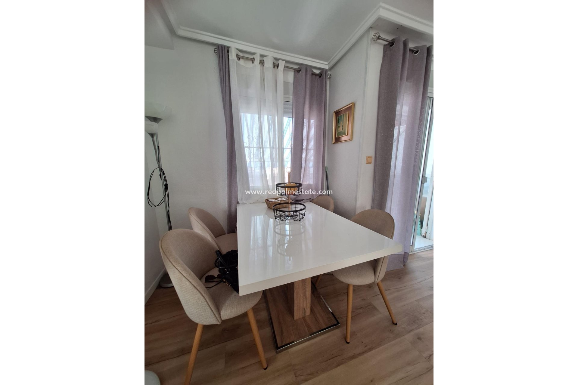 Reventa - Casa Adosada -
Torrevieja - Centro Torrevieja