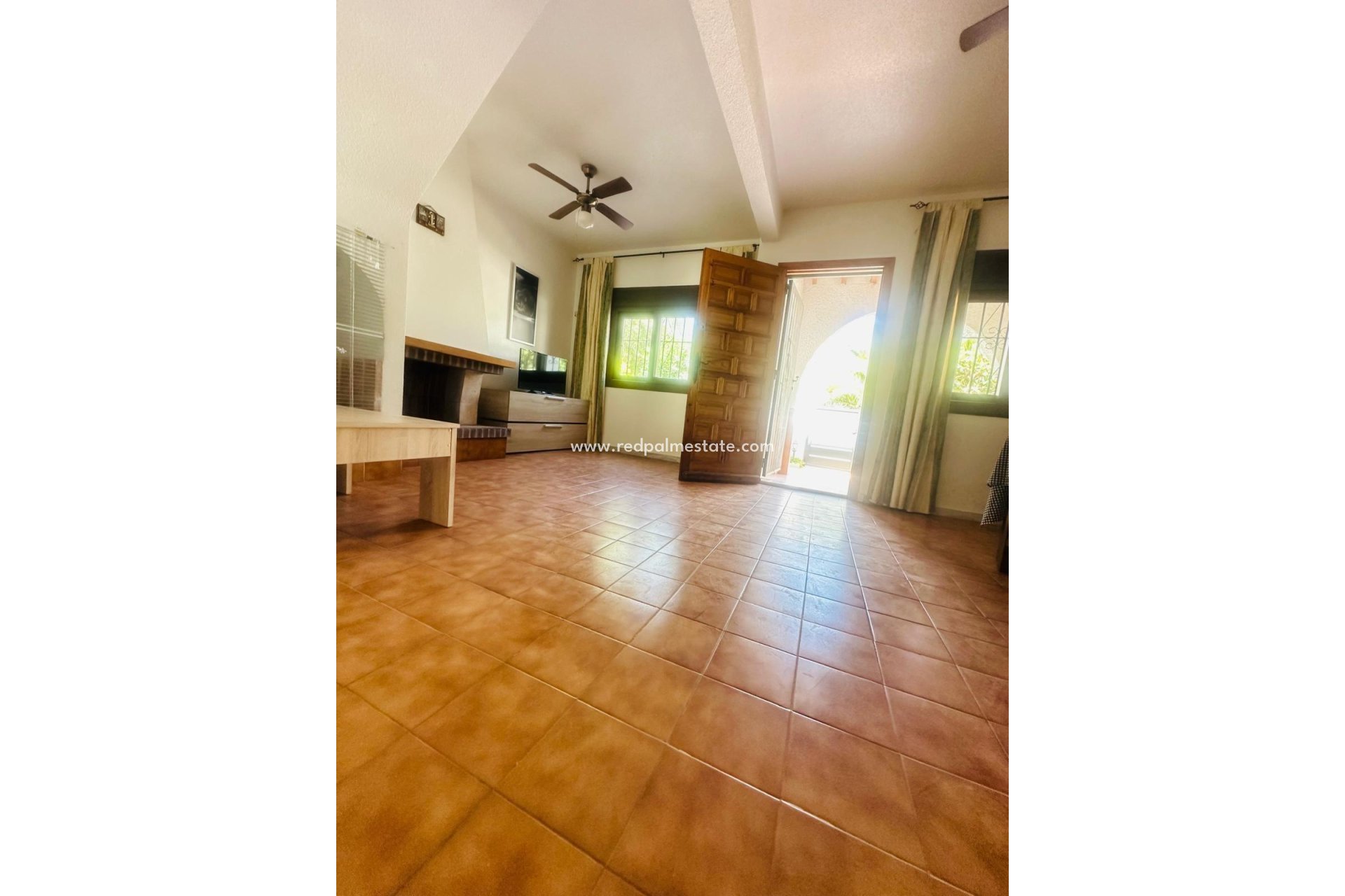 Reventa - Casa Adosada -
Torrevieja - Centro Torrevieja