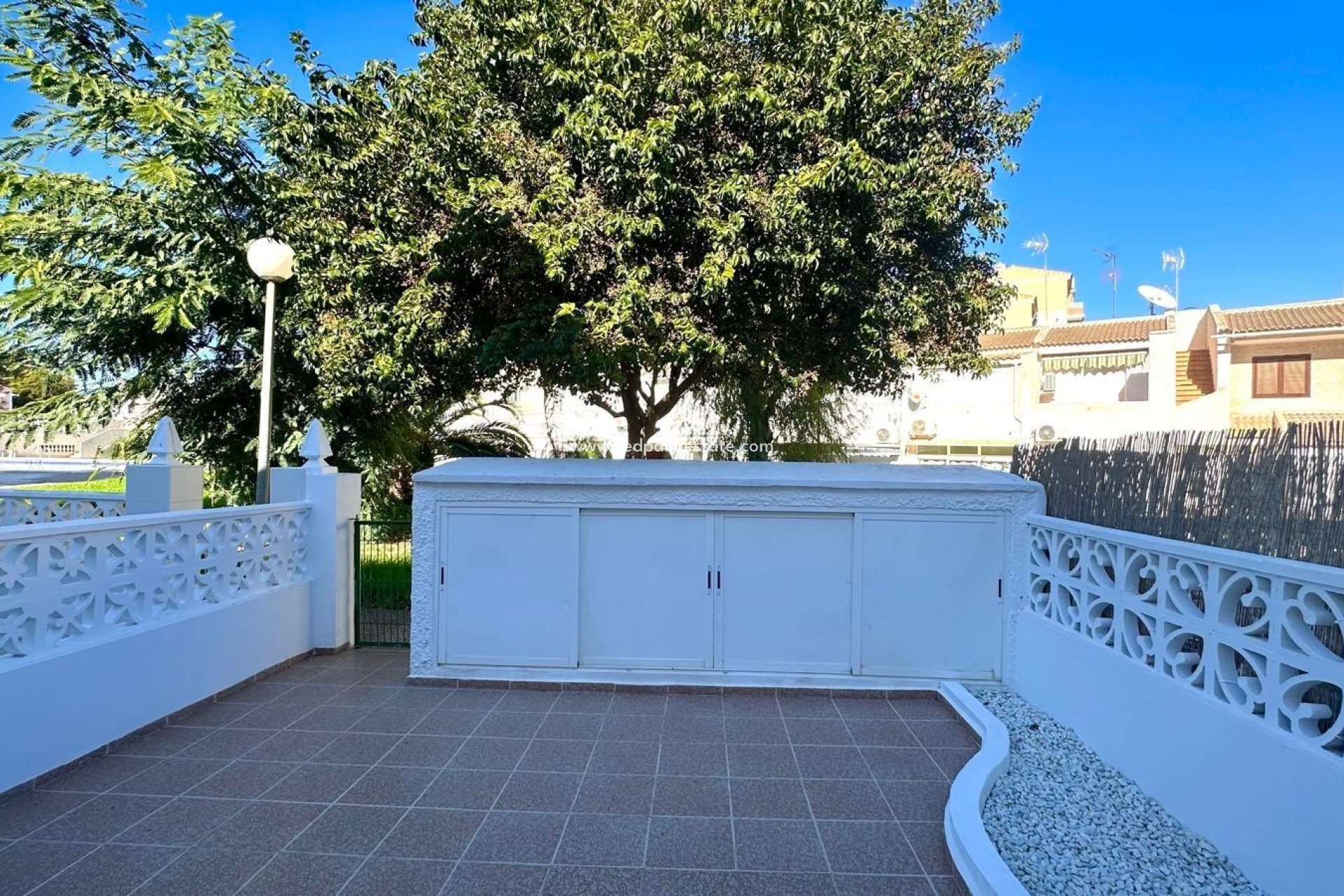 Reventa - Casa Adosada -
Torrevieja - Centro Torrevieja