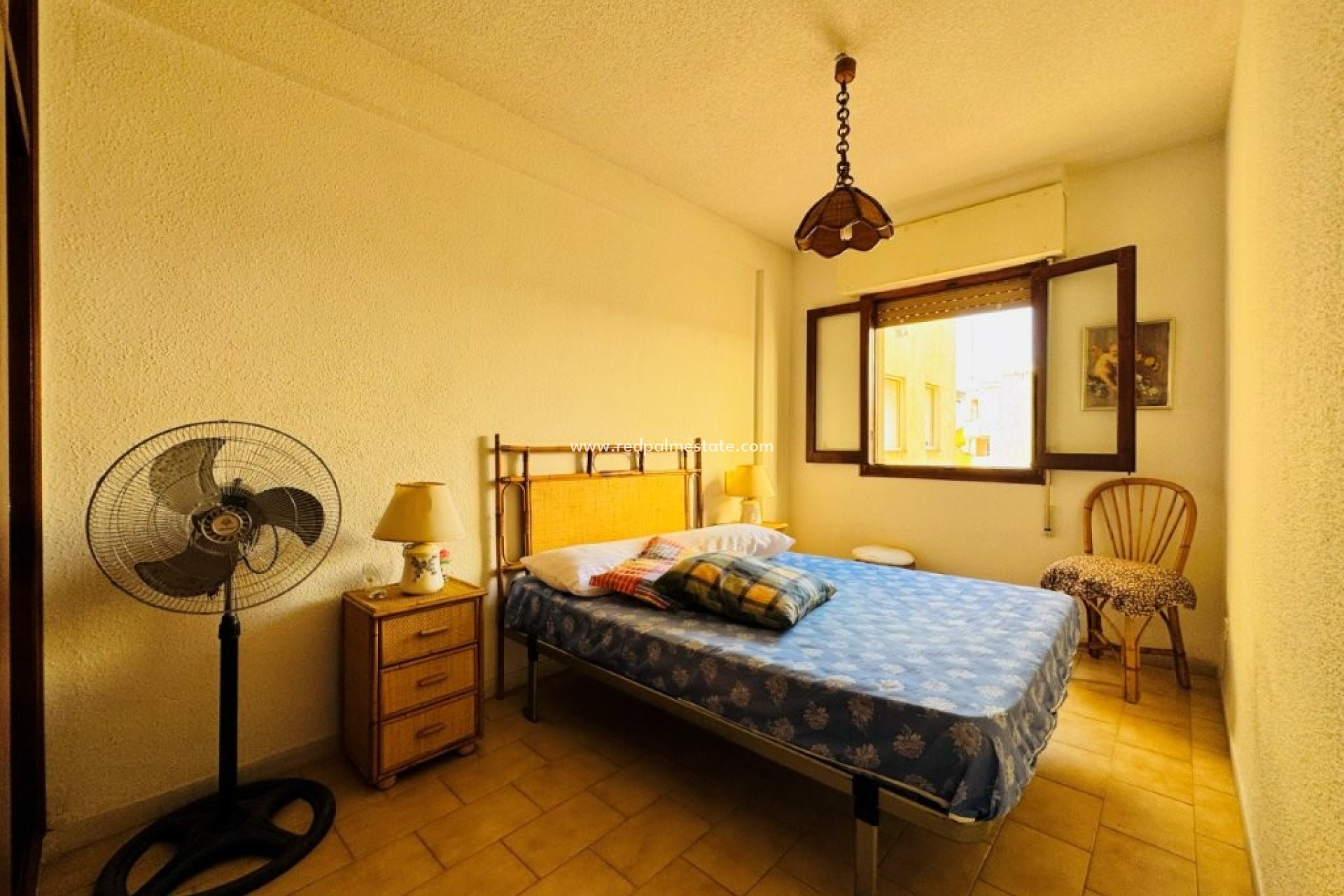 Reventa - Casa Adosada -
Torrevieja - La Mata