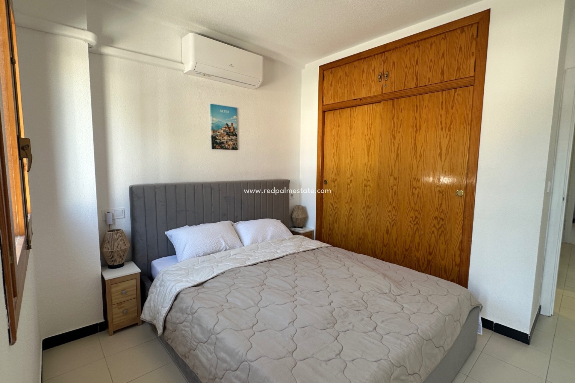 Reventa - Casa Adosada -
Torrevieja - La Mata