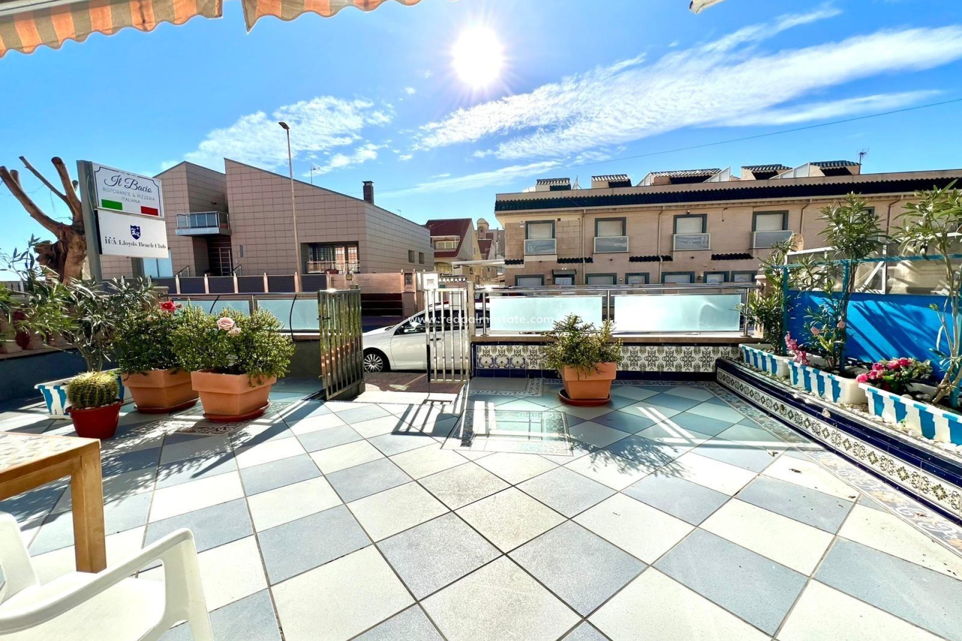 Reventa - Casa Adosada -
Torrevieja - La Mata