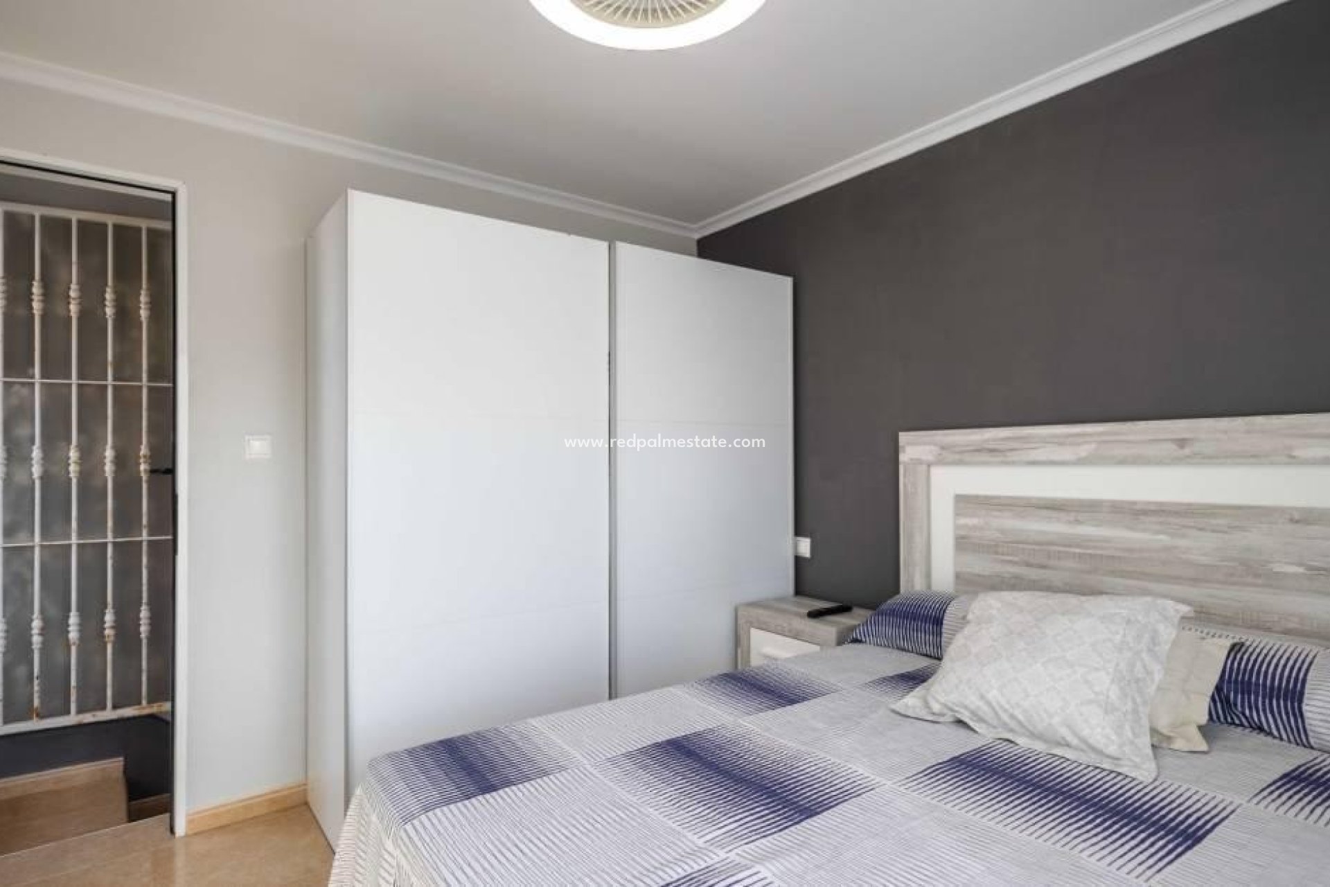 Reventa - Casa Adosada -
Torrevieja - La Mata