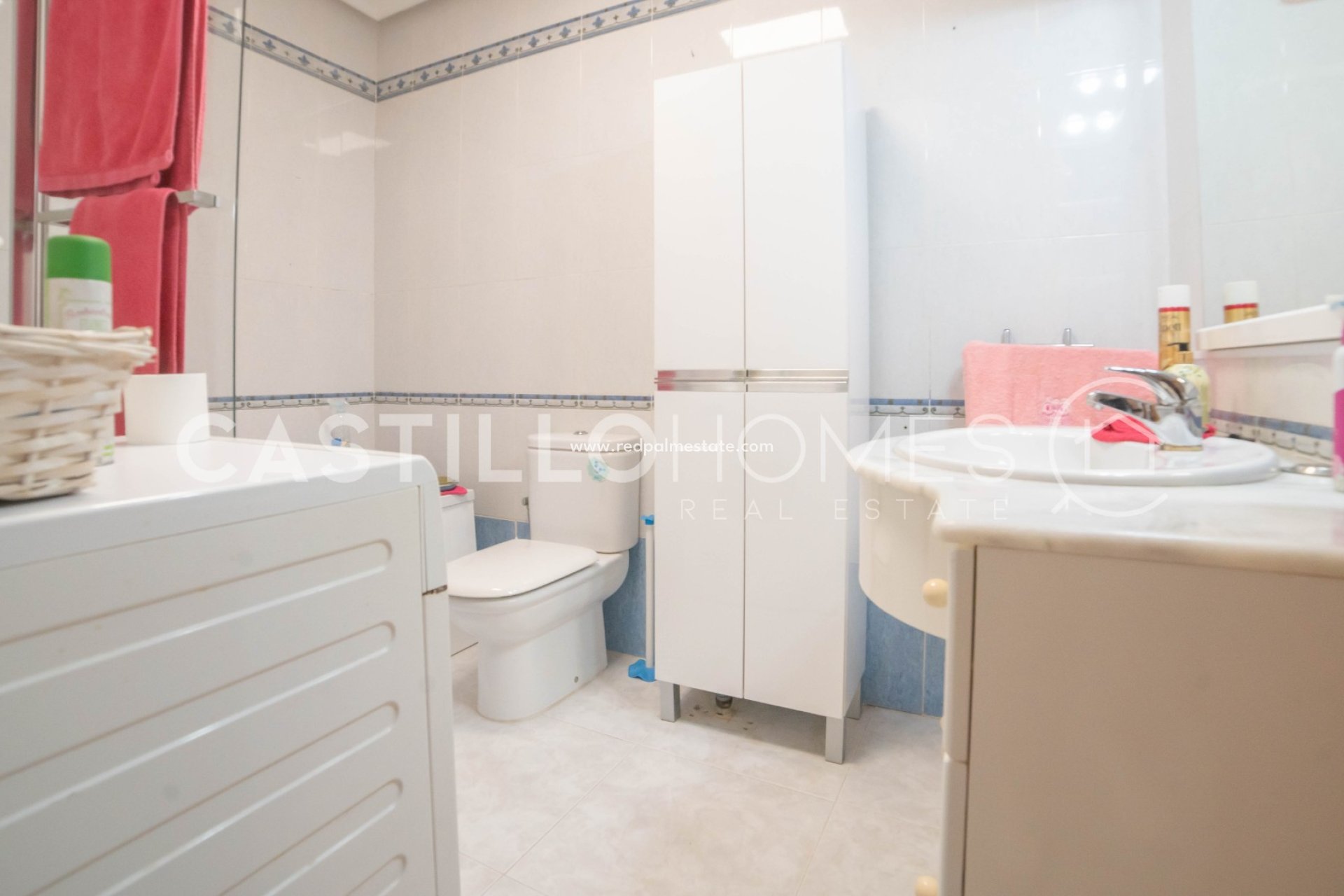 Reventa - Casa Adosada -
Torrevieja - La Mata