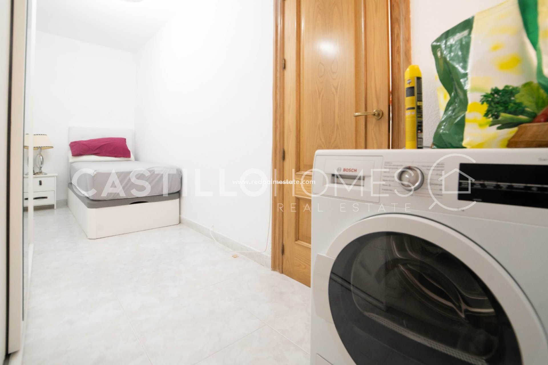 Reventa - Casa Adosada -
Torrevieja - La Mata