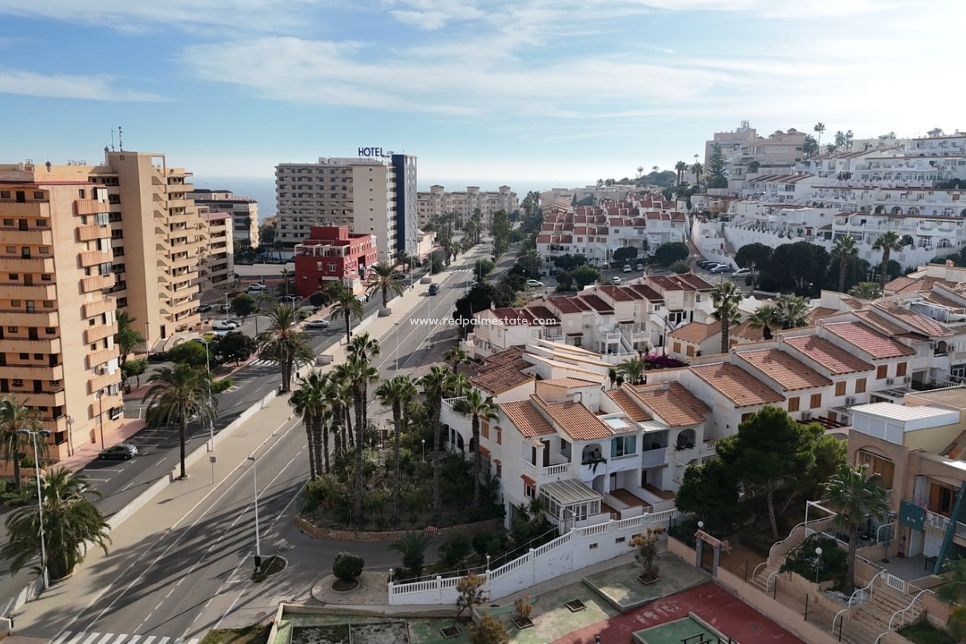 Reventa - Casa Adosada -
Torrevieja - La Mata