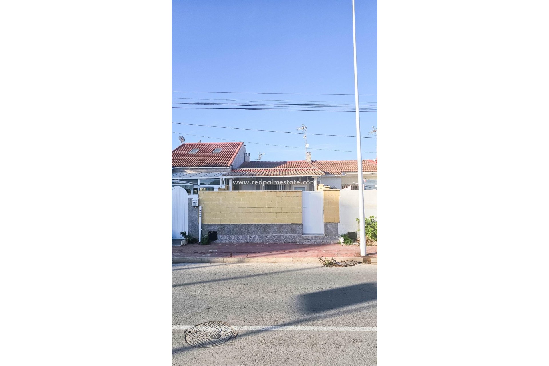 Reventa - Casa Adosada -
Torrevieja - La Siesta - El Salado -  Torreta
