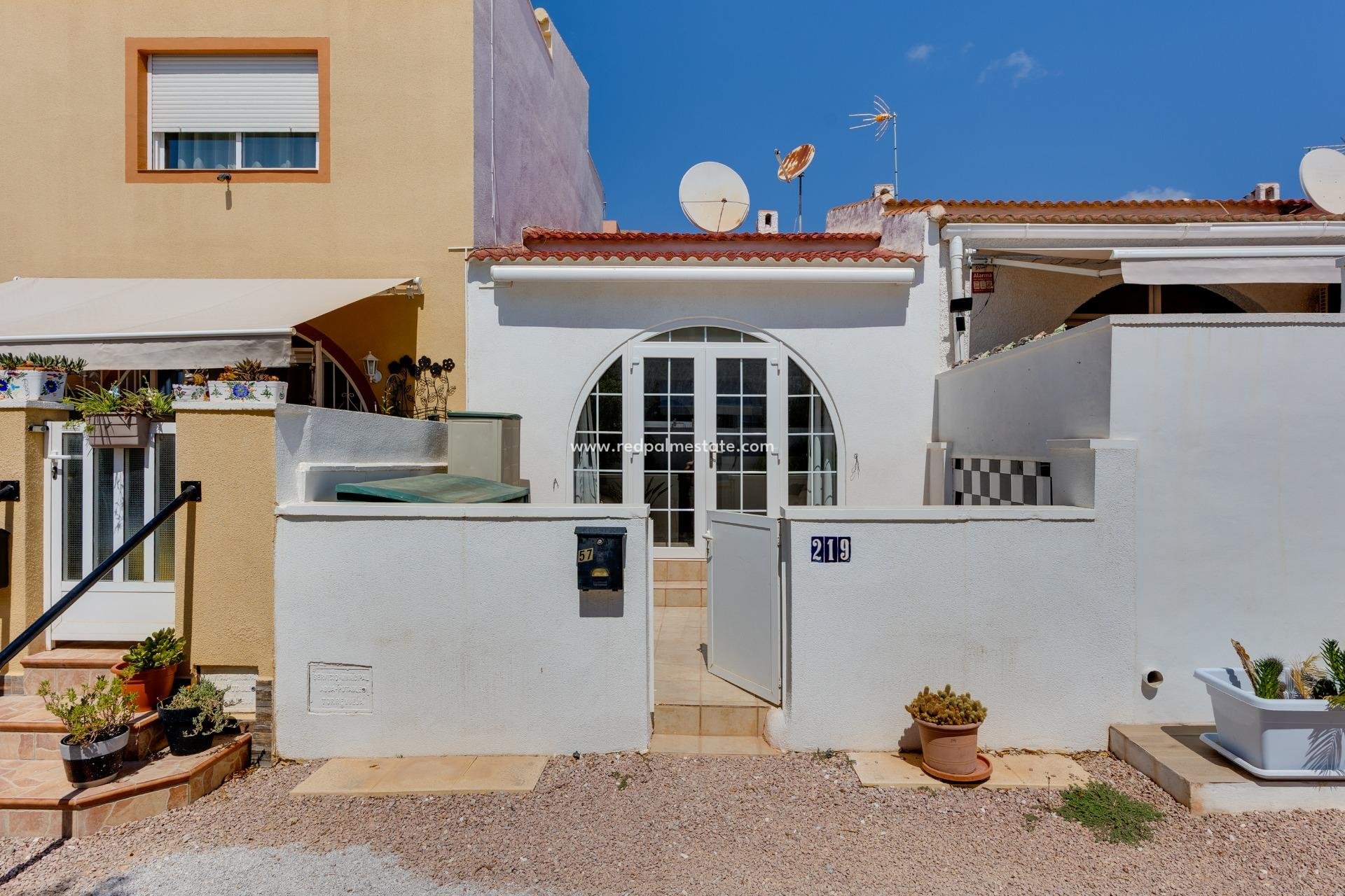 Reventa - Casa Adosada -
Torrevieja - La Siesta - El Salado - Torreta