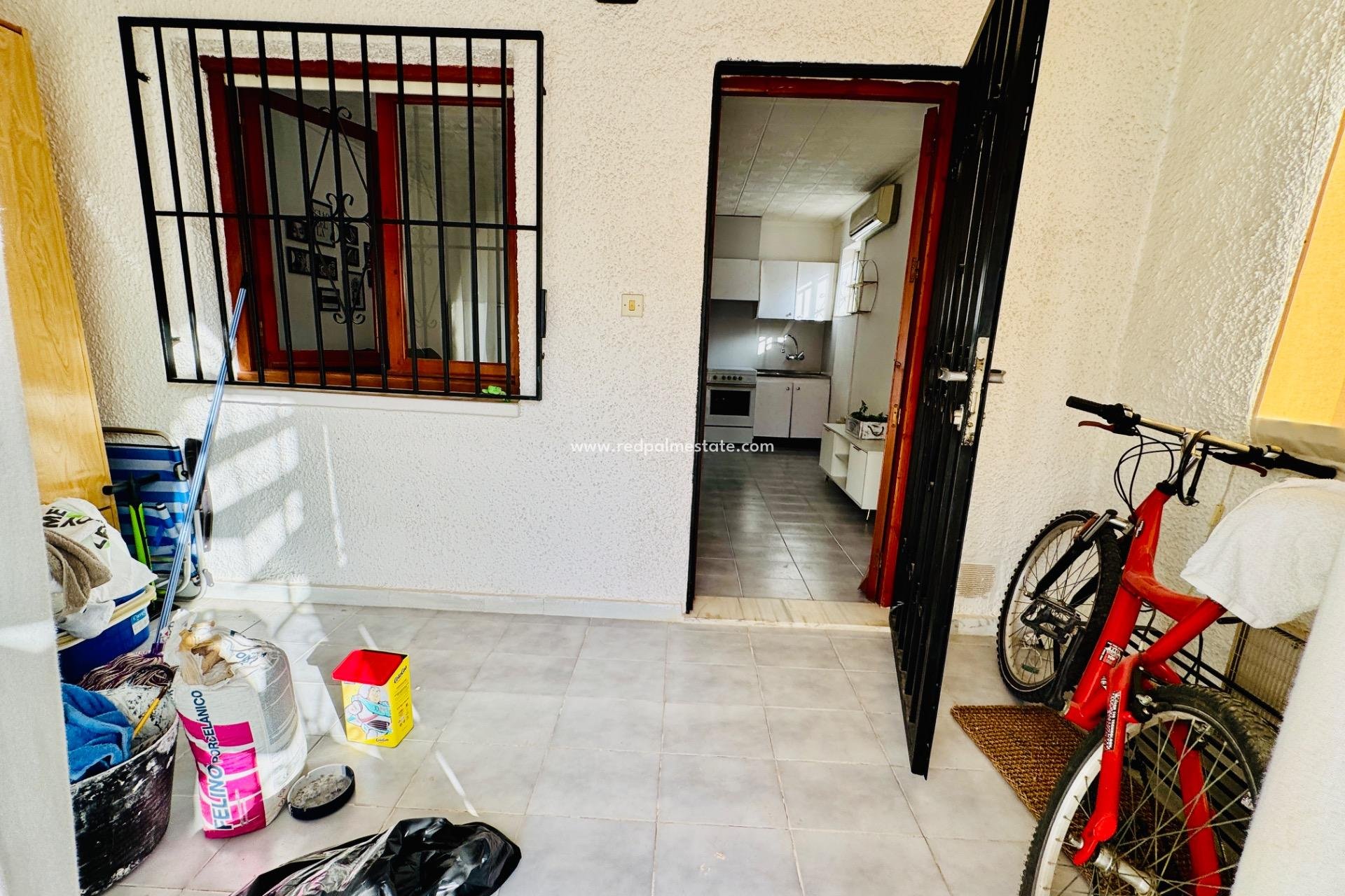Reventa - Casa Adosada -
Torrevieja - La Siesta - El Salado - Torreta