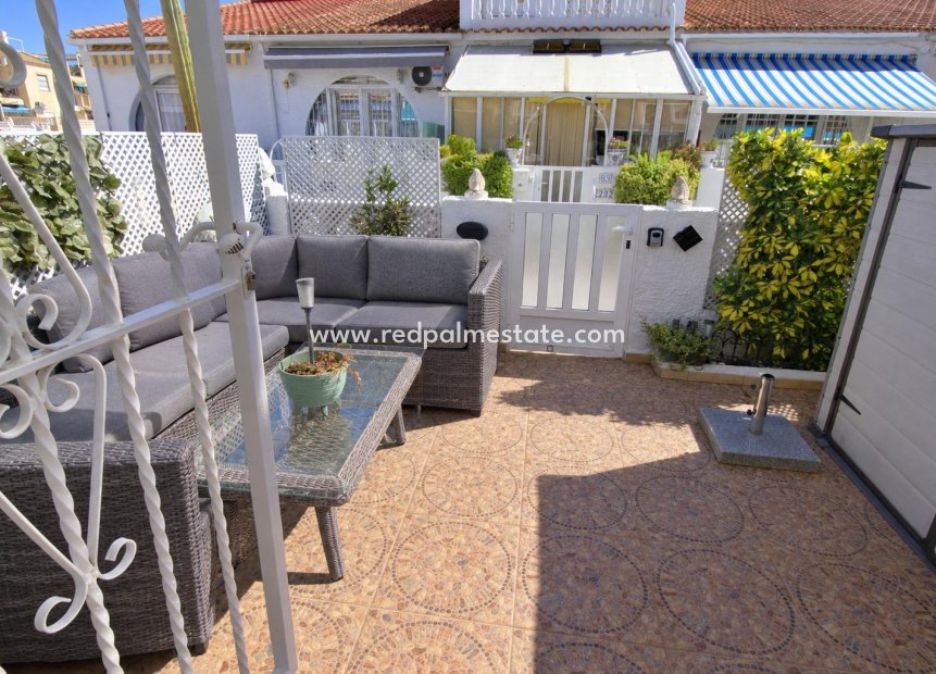 Reventa - Casa Adosada -
Torrevieja - La Siesta - El Salado -  Torreta
