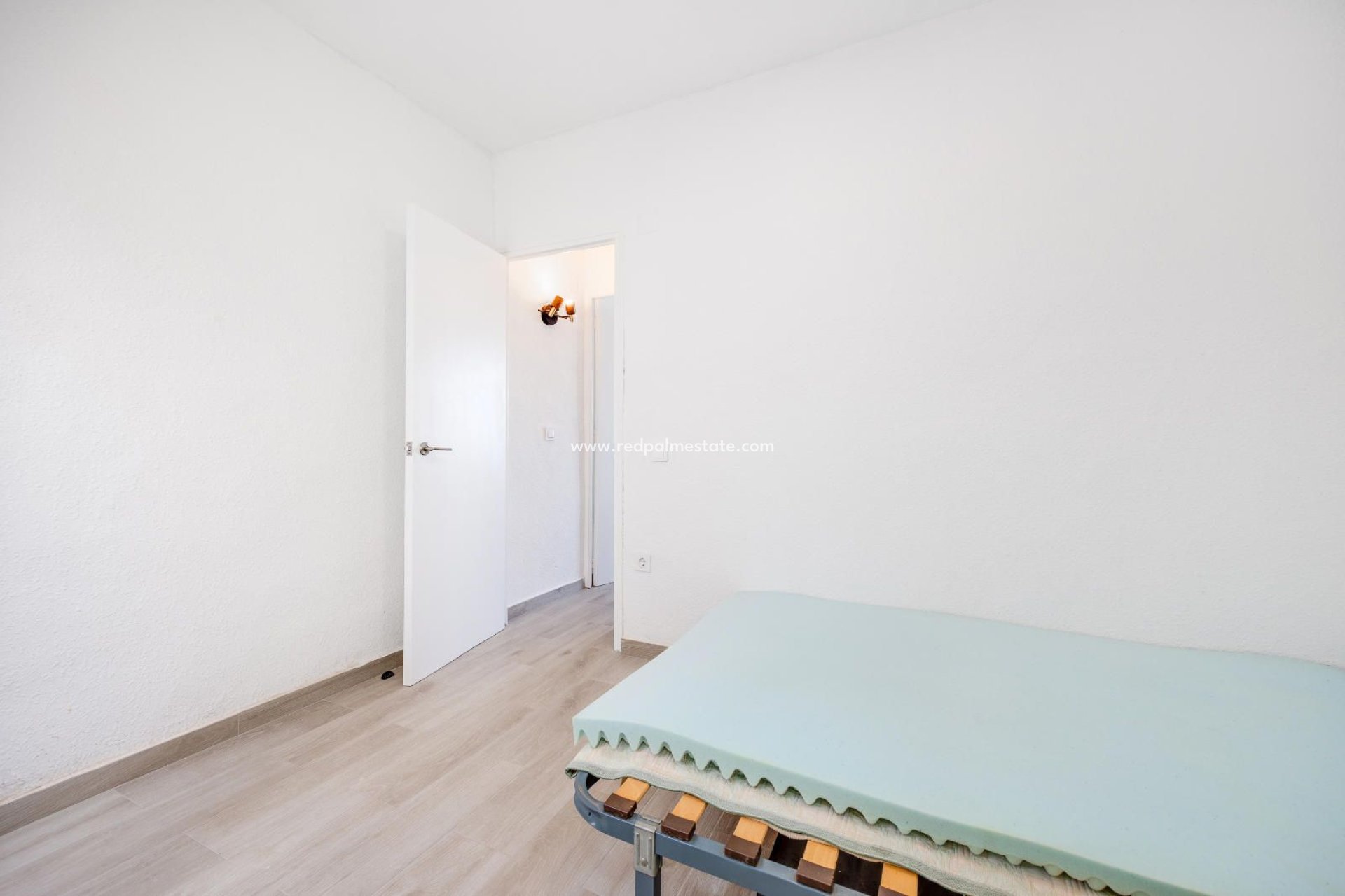 Reventa - Casa Adosada -
Torrevieja - La Siesta - El Salado - Torreta