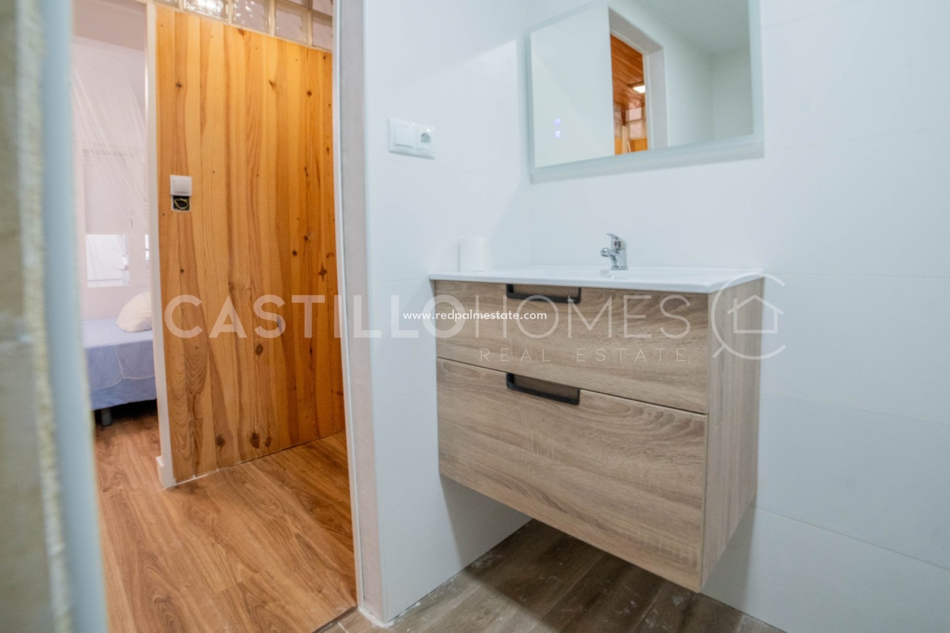 Reventa - Casa Adosada -
Torrevieja - La Siesta - El Salado -  Torreta