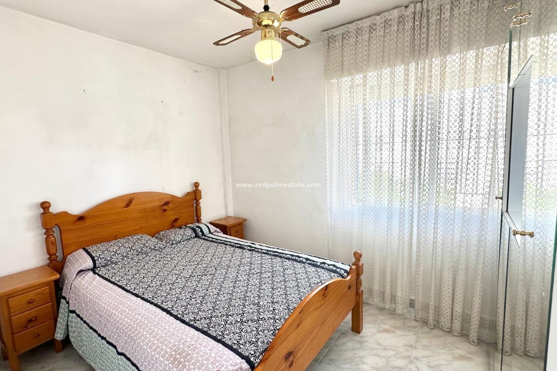 Reventa - Casa Adosada -
Torrevieja - La Siesta - El Salado -  Torreta