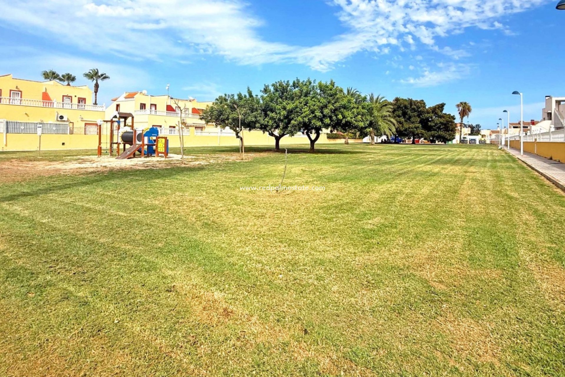 Reventa - Casa Adosada -
Torrevieja - La Siesta - El Salado -  Torreta