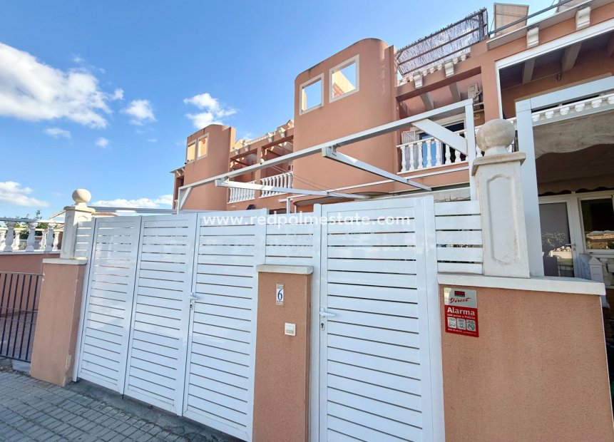 Reventa - Casa Adosada -
Torrevieja - La Siesta - El Salado -  Torreta