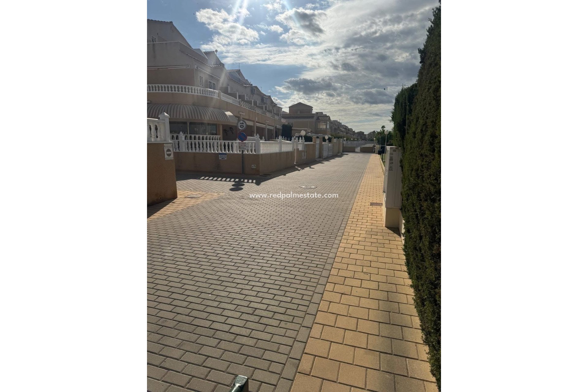 Reventa - Casa Adosada -
Torrevieja - La Siesta - El Salado - Torreta