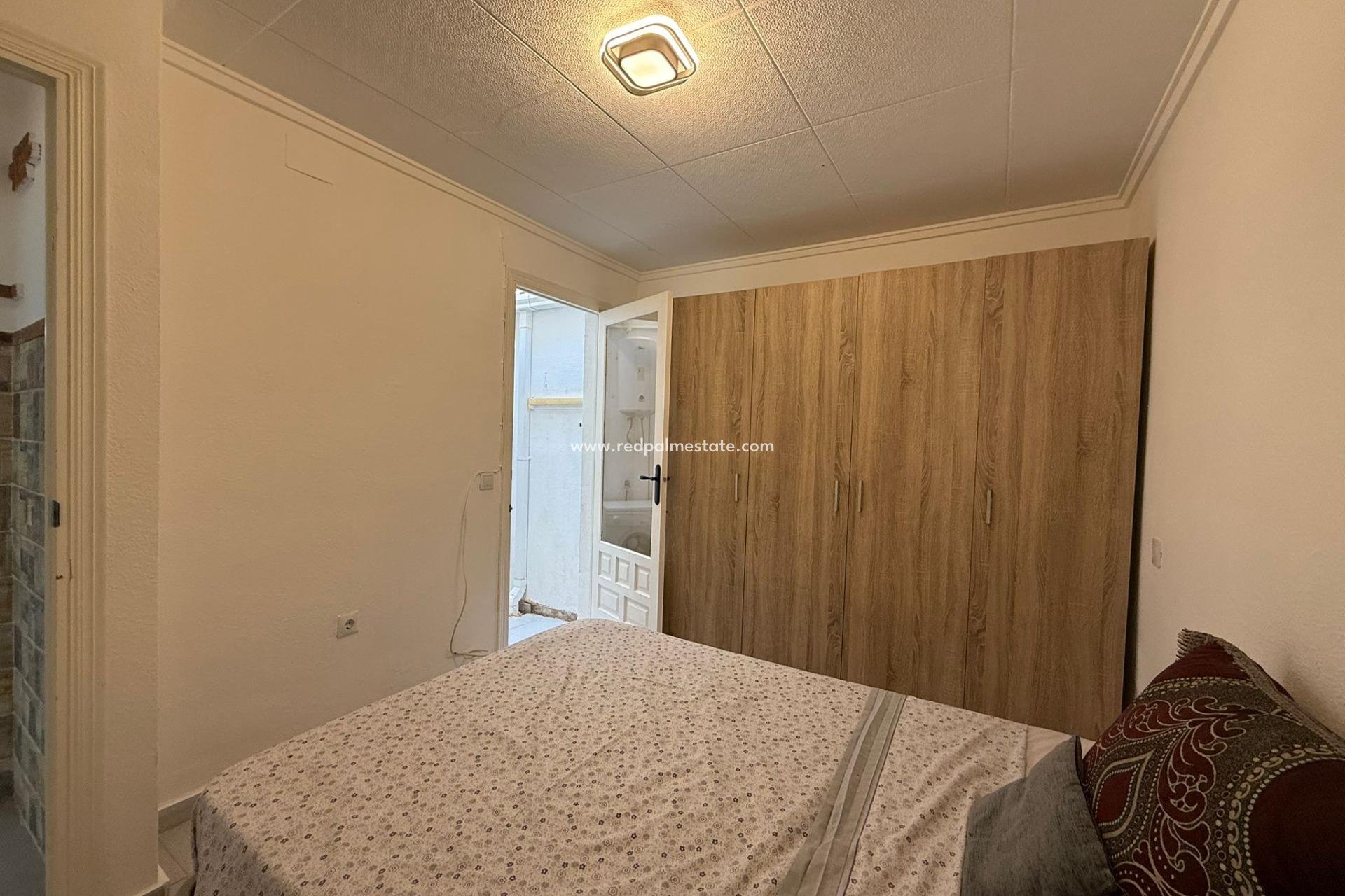 Reventa - Casa Adosada -
Torrevieja - La Siesta - El Salado - Torreta