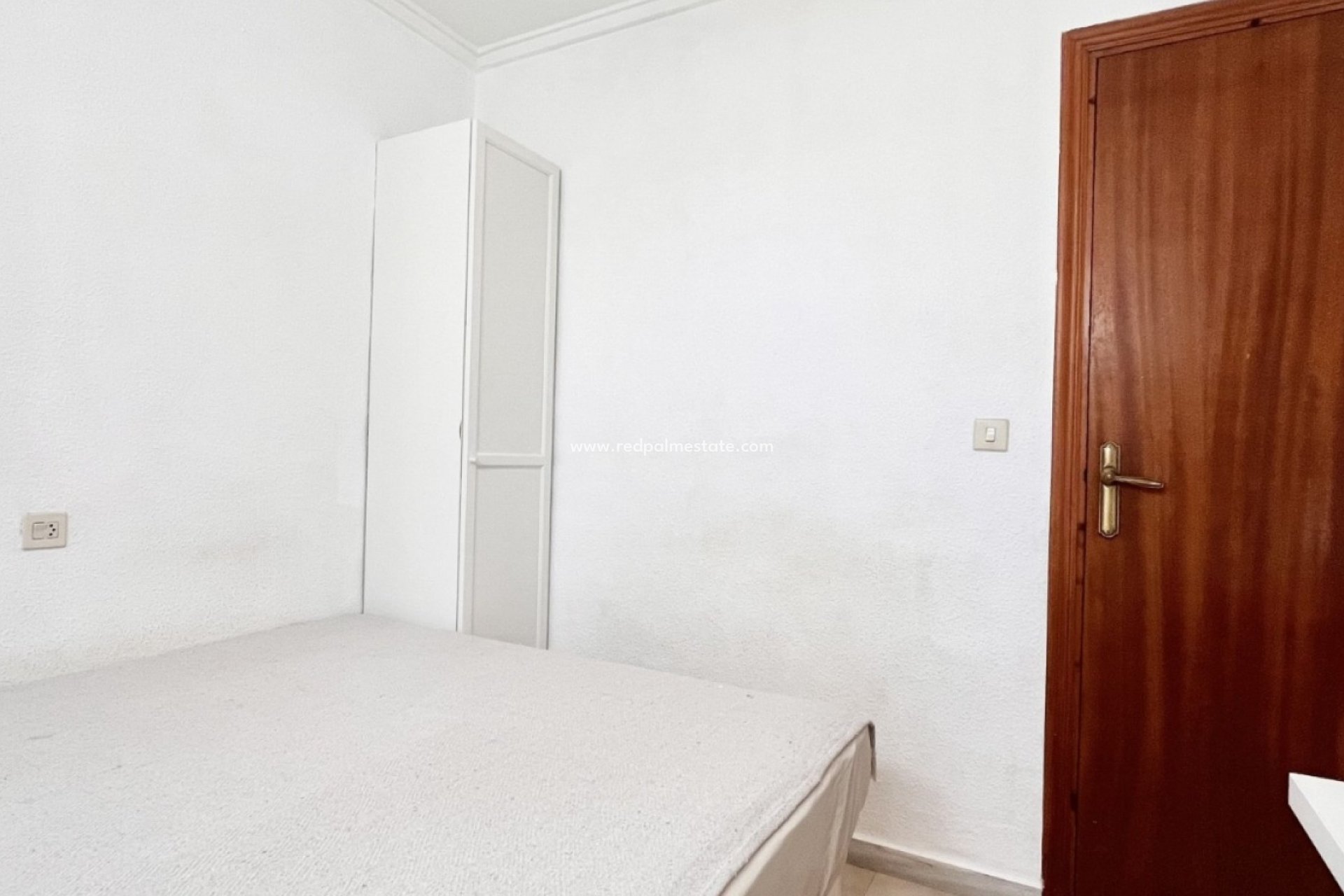 Reventa - Casa Adosada -
Torrevieja - La Siesta - El Salado - Torreta