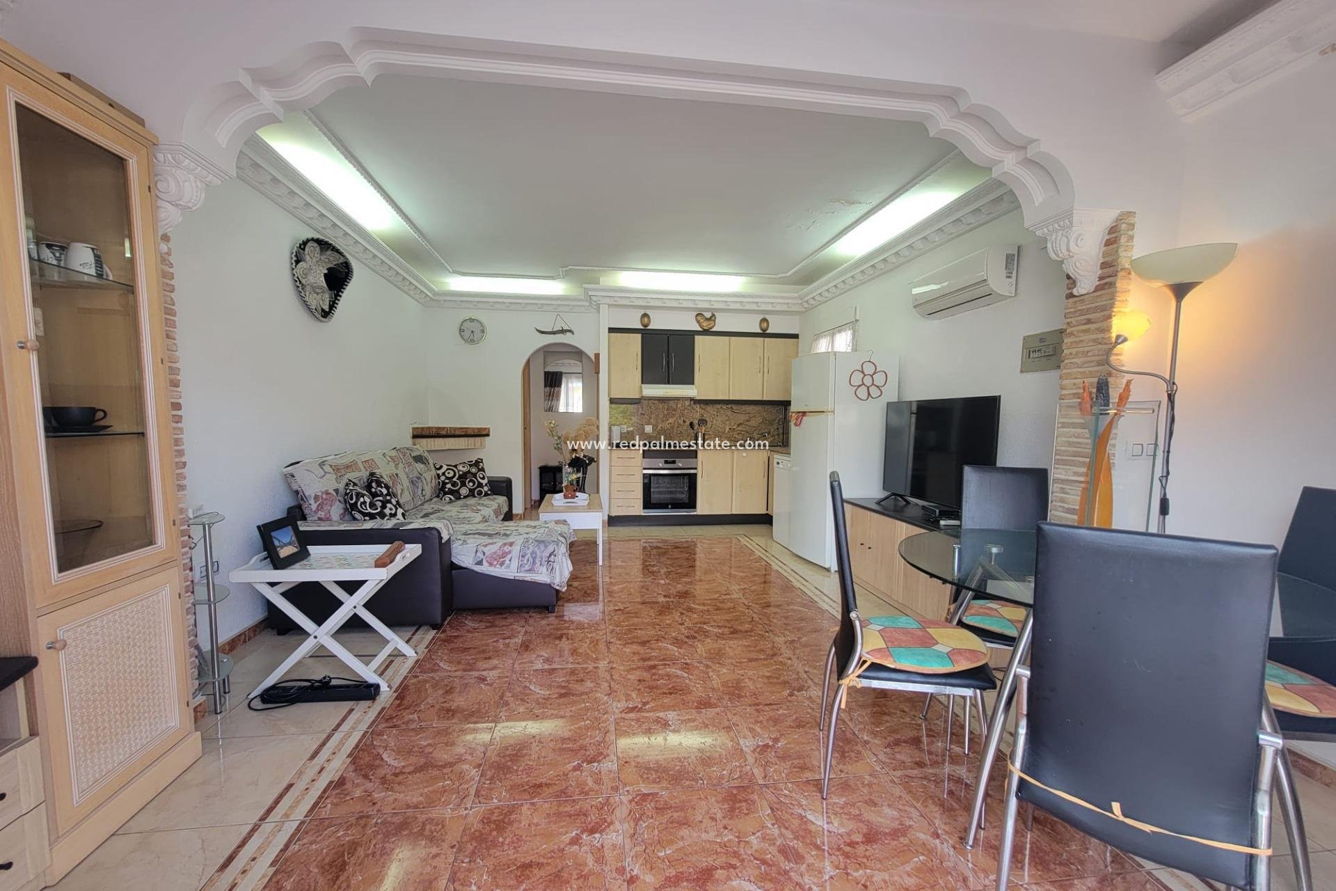 Reventa - Casa Adosada -
Torrevieja - La Siesta - El Salado - Torreta