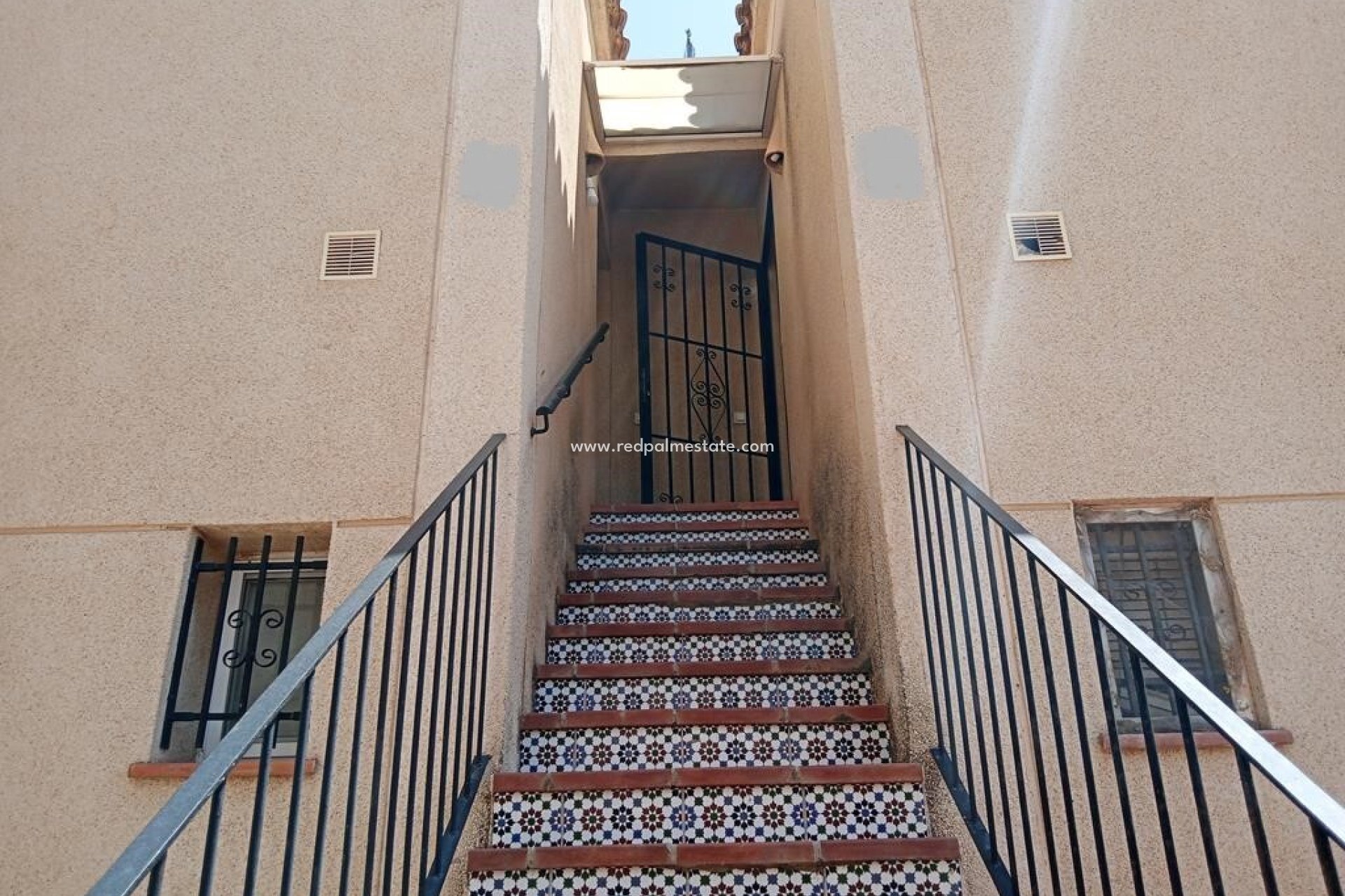 Reventa - Casa Adosada -
Torrevieja - La Siesta - El Salado -  Torreta