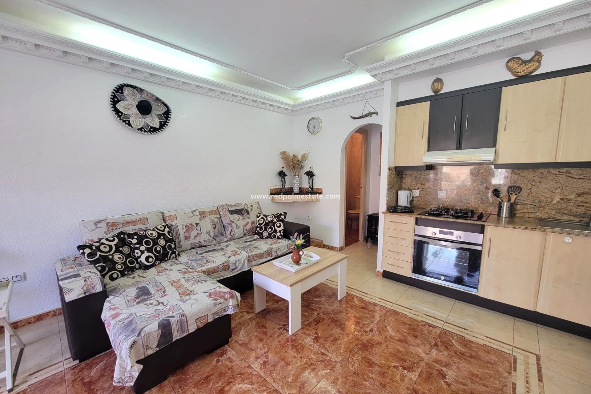 Reventa - Casa Adosada -
Torrevieja - La Siesta - El Salado - Torreta