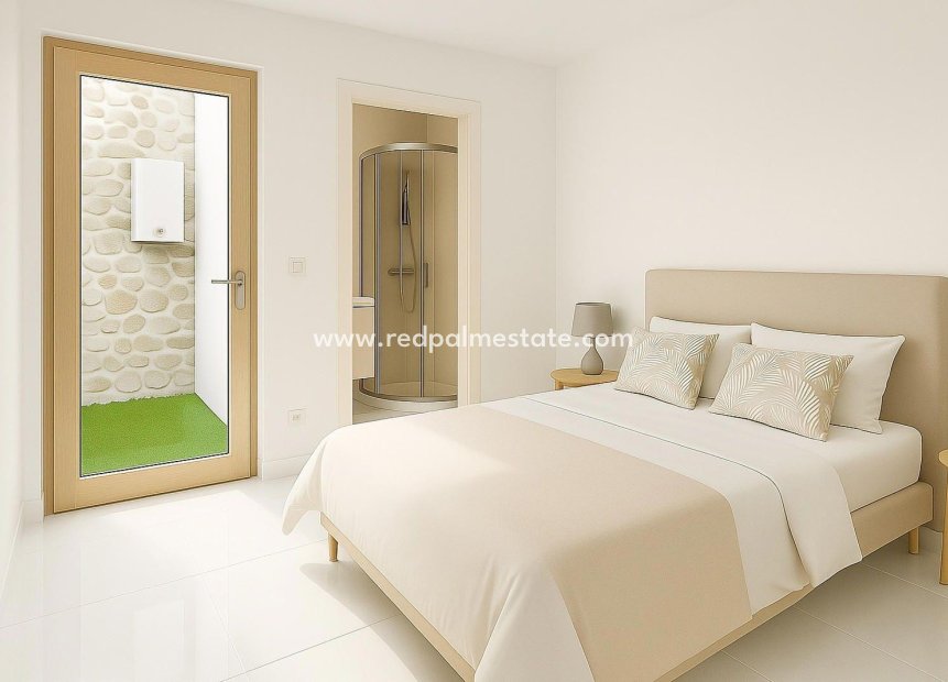 Reventa - Casa Adosada -
Torrevieja - La siesta